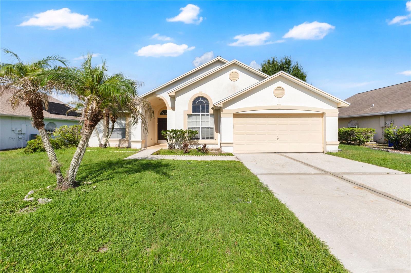 COUNTRY CREEK ESTATES - Residential Lease