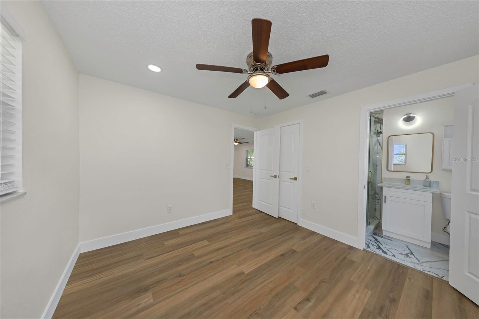 ROSERY GROVE VILLA 3RD ADD - Residential