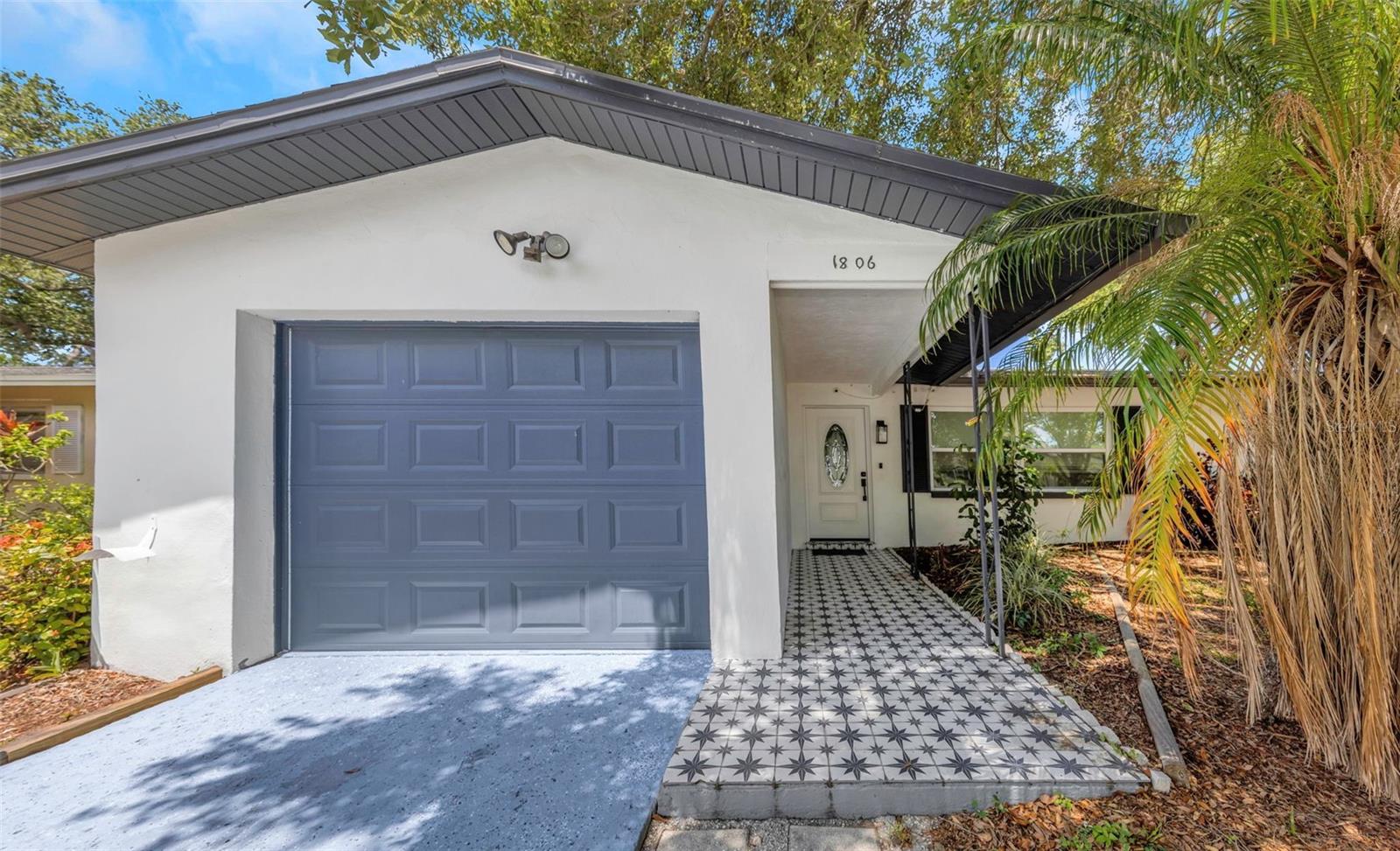 ROSERY GROVE VILLA 3RD ADD - Residential