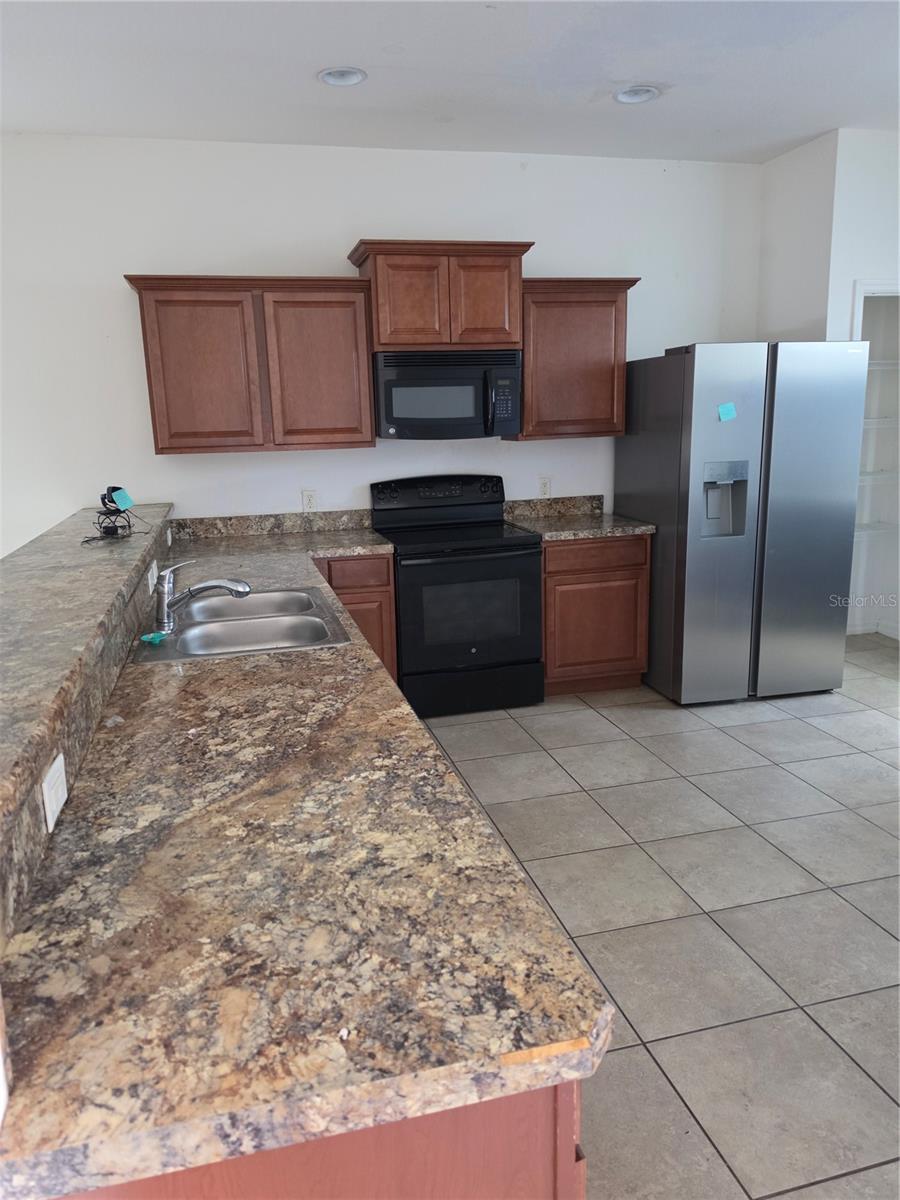 HIGHLAND MEADOWS PH 01 - Residential