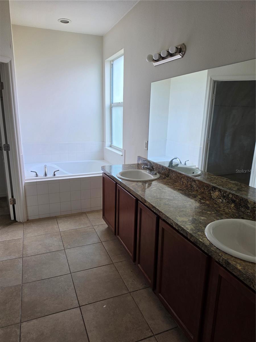 HIGHLAND MEADOWS PH 01 - Residential