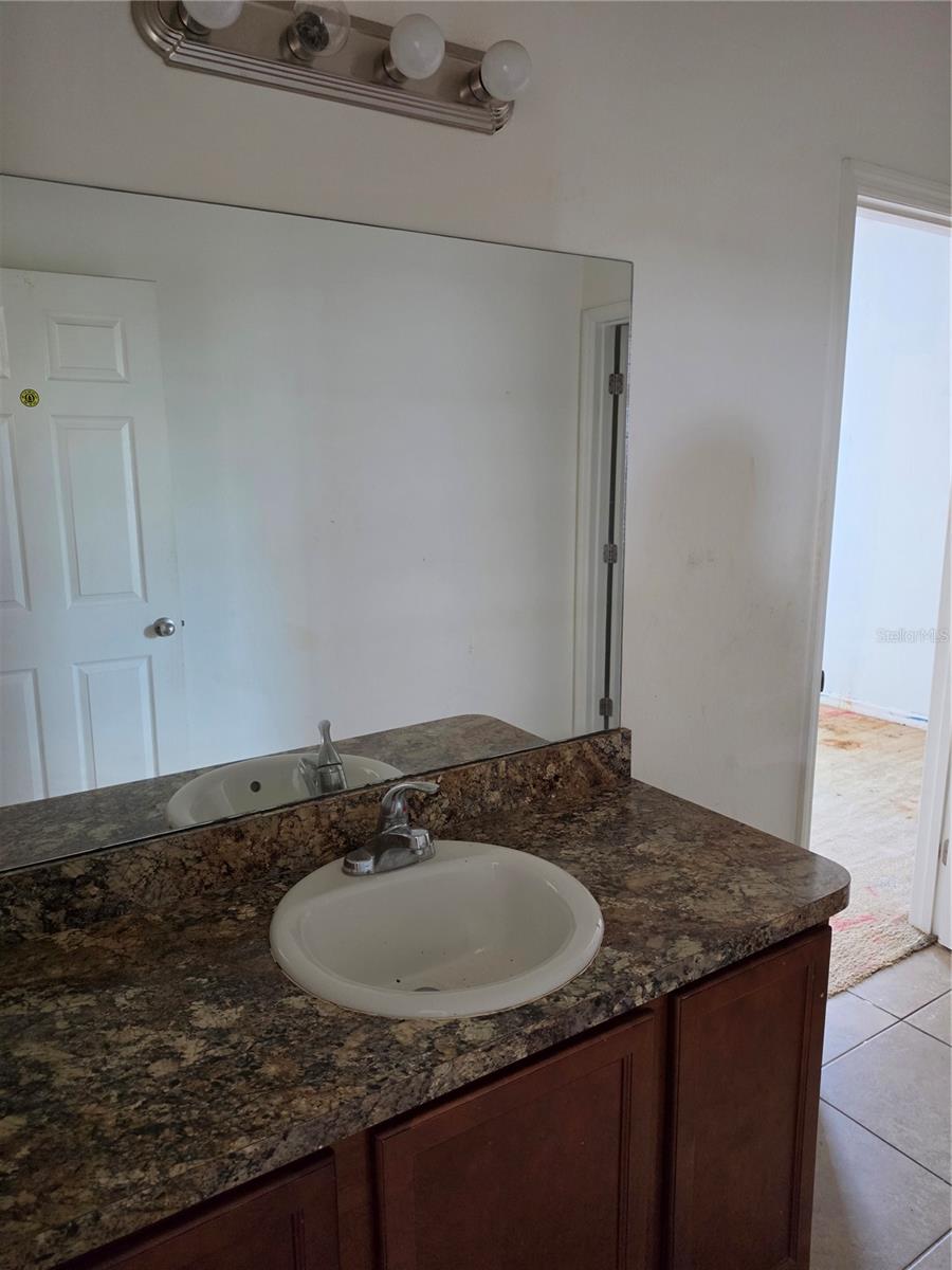 HIGHLAND MEADOWS PH 01 - Residential