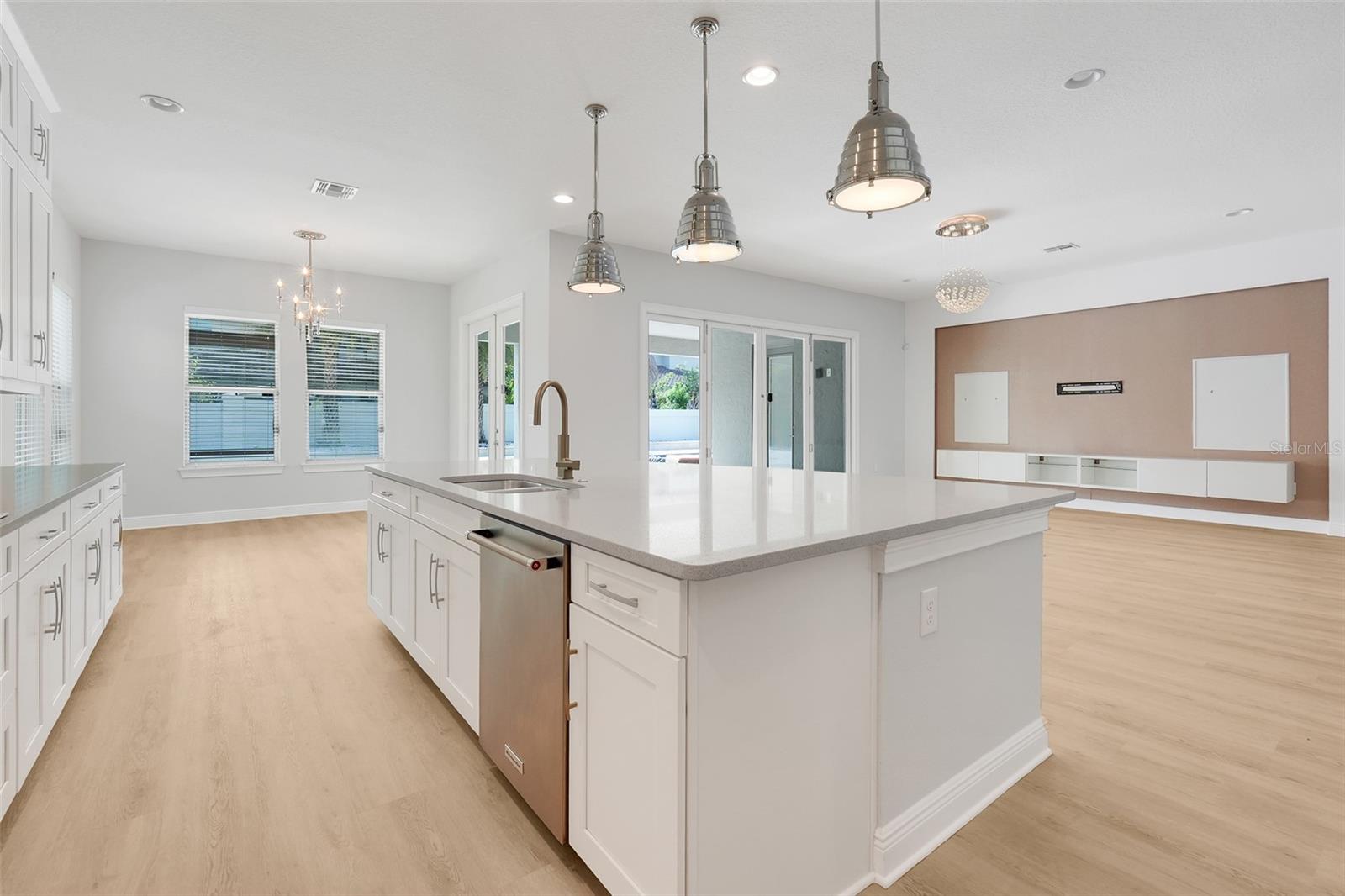 PARKSIDE PH 2 - Residential Lease