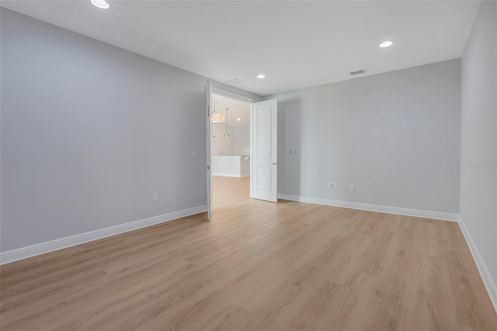 PARKSIDE PH 2 - Residential Lease