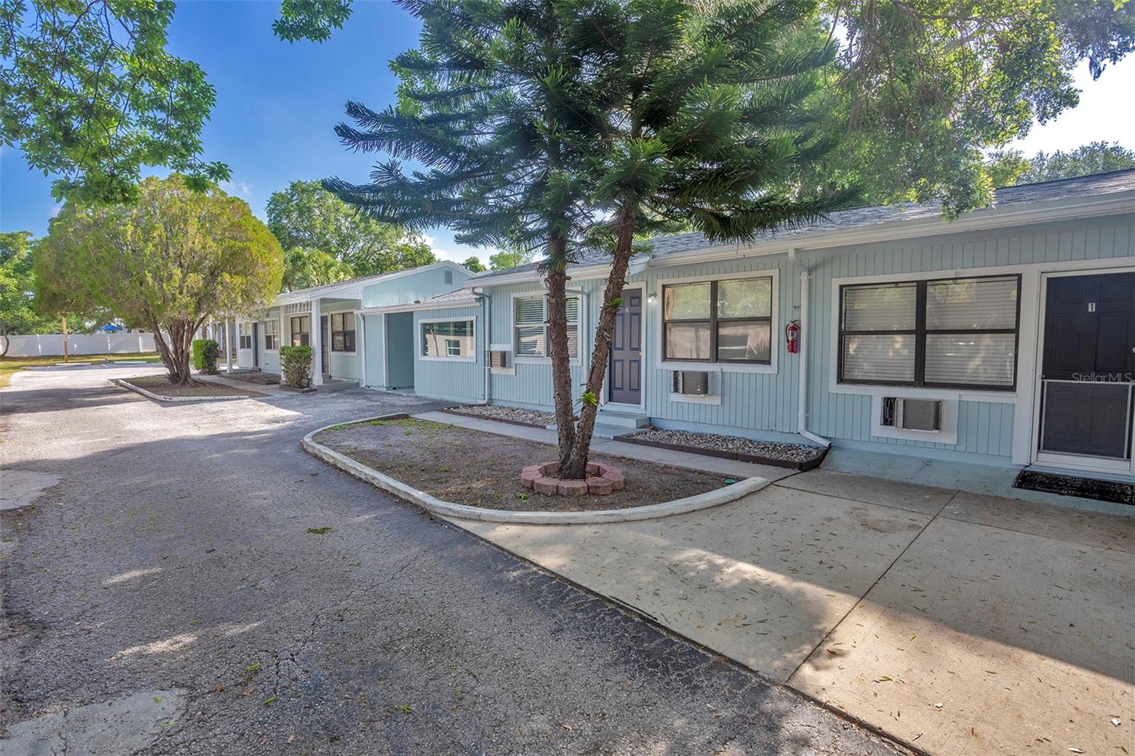 SUNSET POINT A REP - Commercial Sale