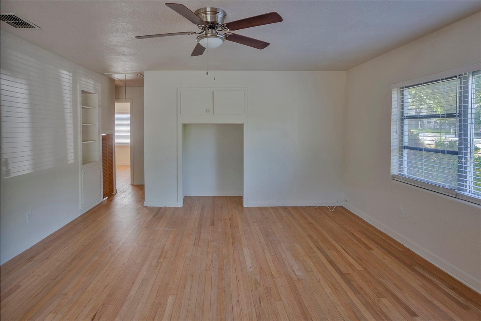 SUNSET POINT A REP - Commercial Sale