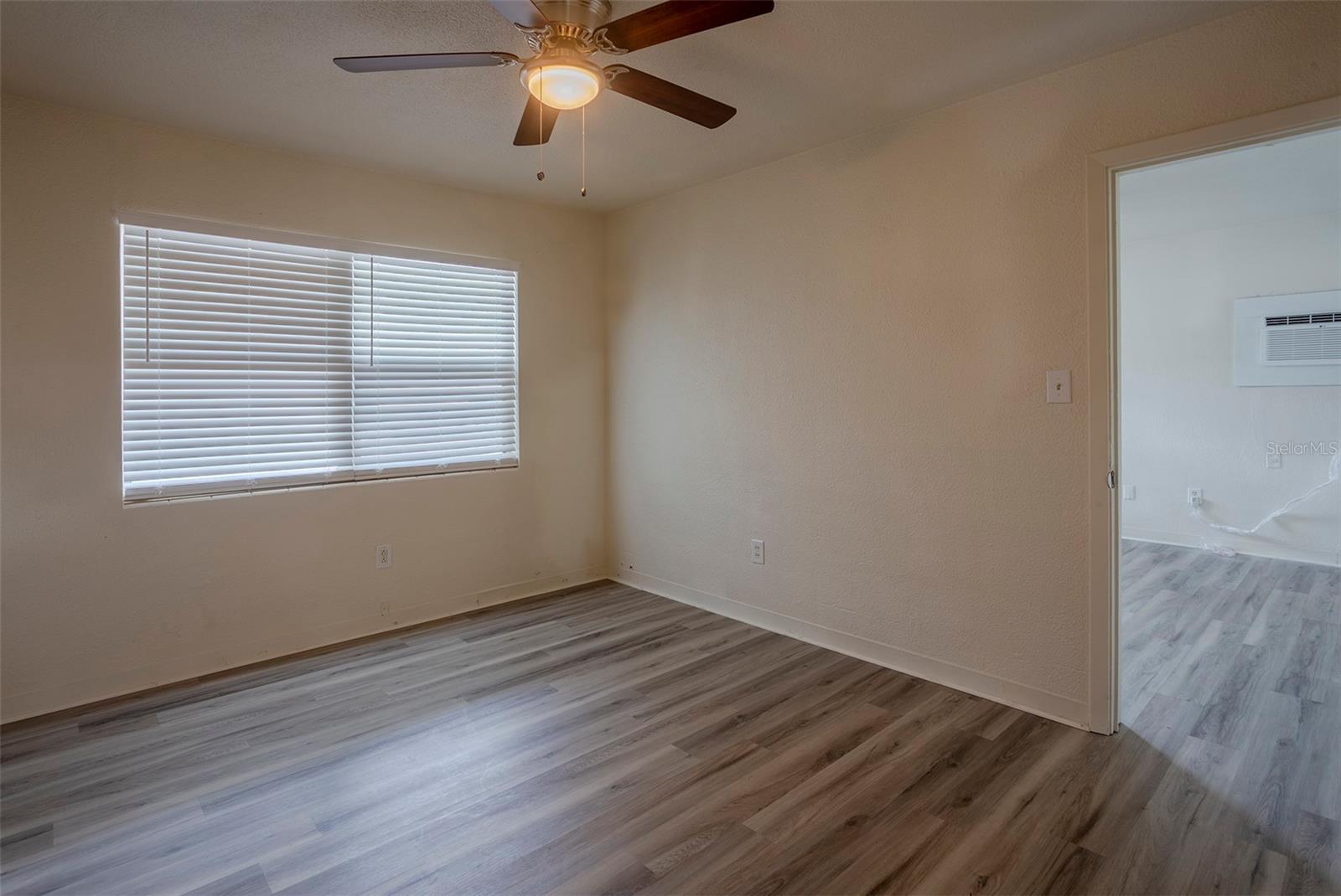 SUNSET POINT A REP - Commercial Sale