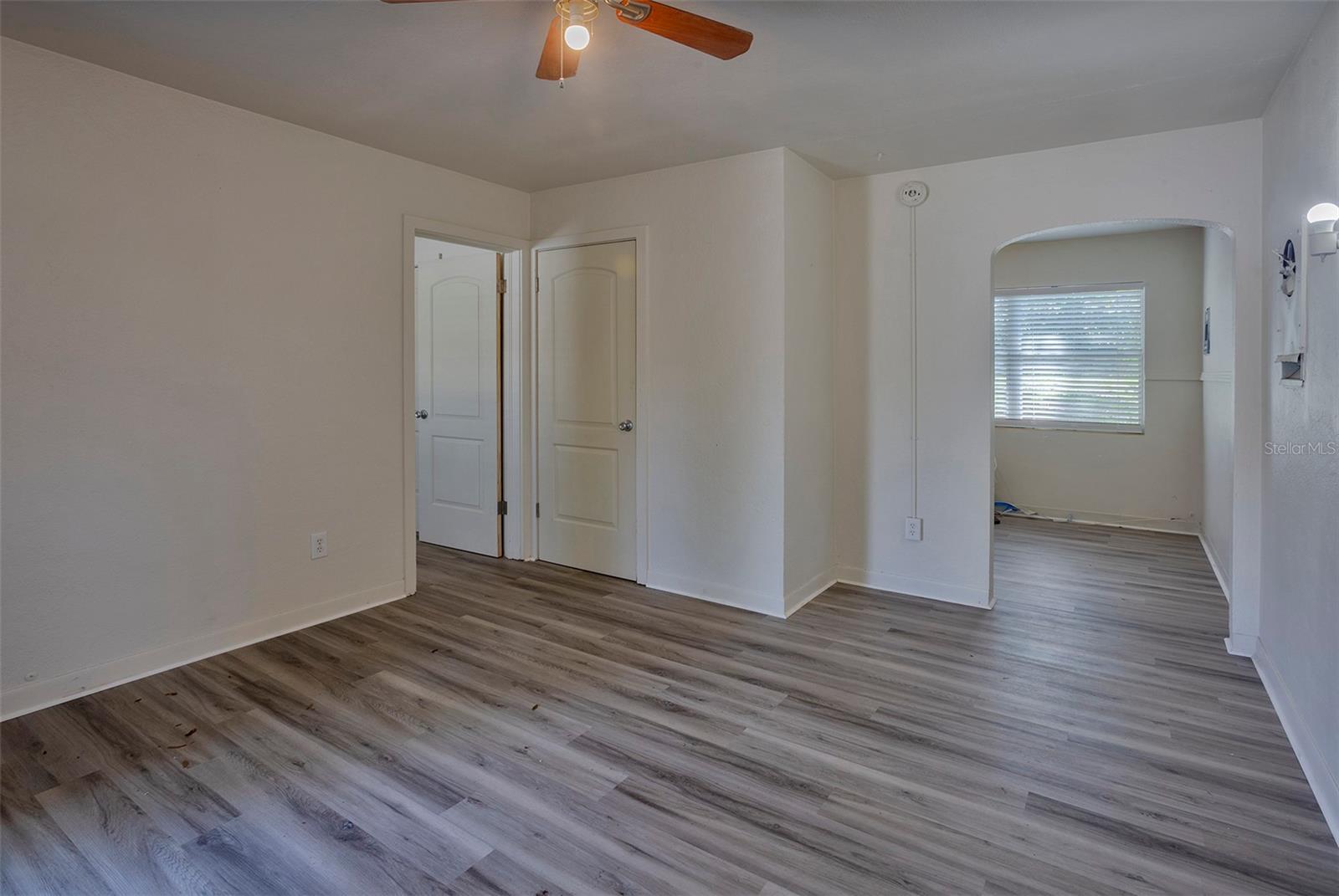 SUNSET POINT A REP - Commercial Sale