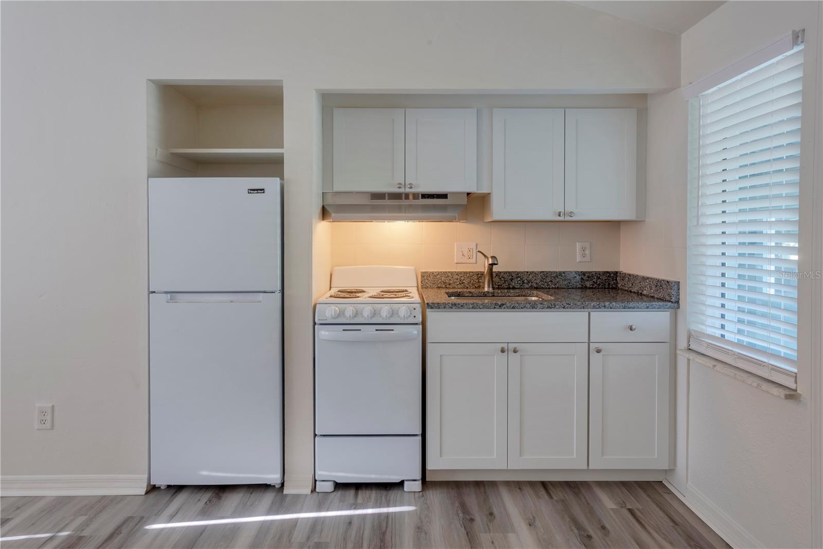 SUNSET POINT A REP - Commercial Sale