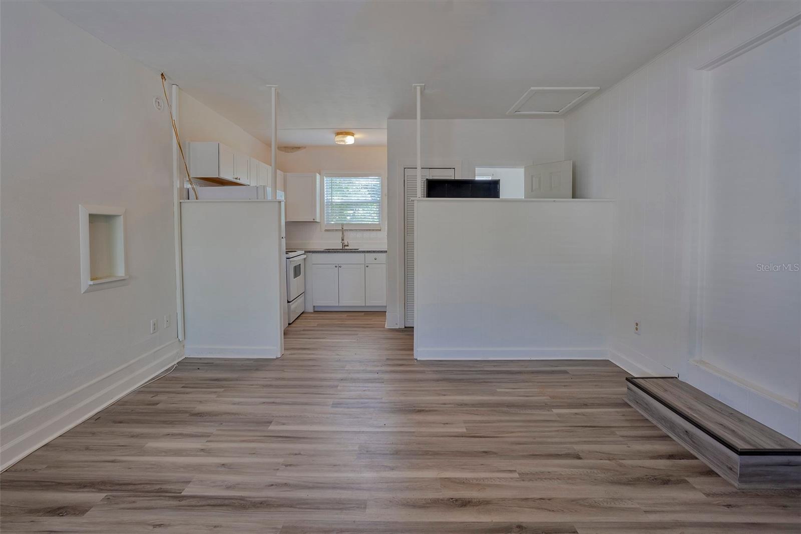SUNSET POINT A REP - Commercial Sale