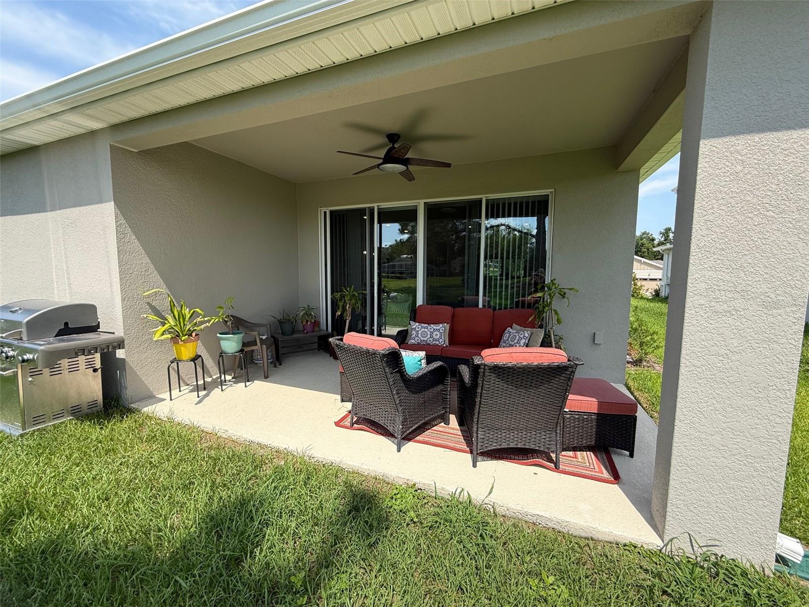 SEASONS AT PALISADES - Residential Lease