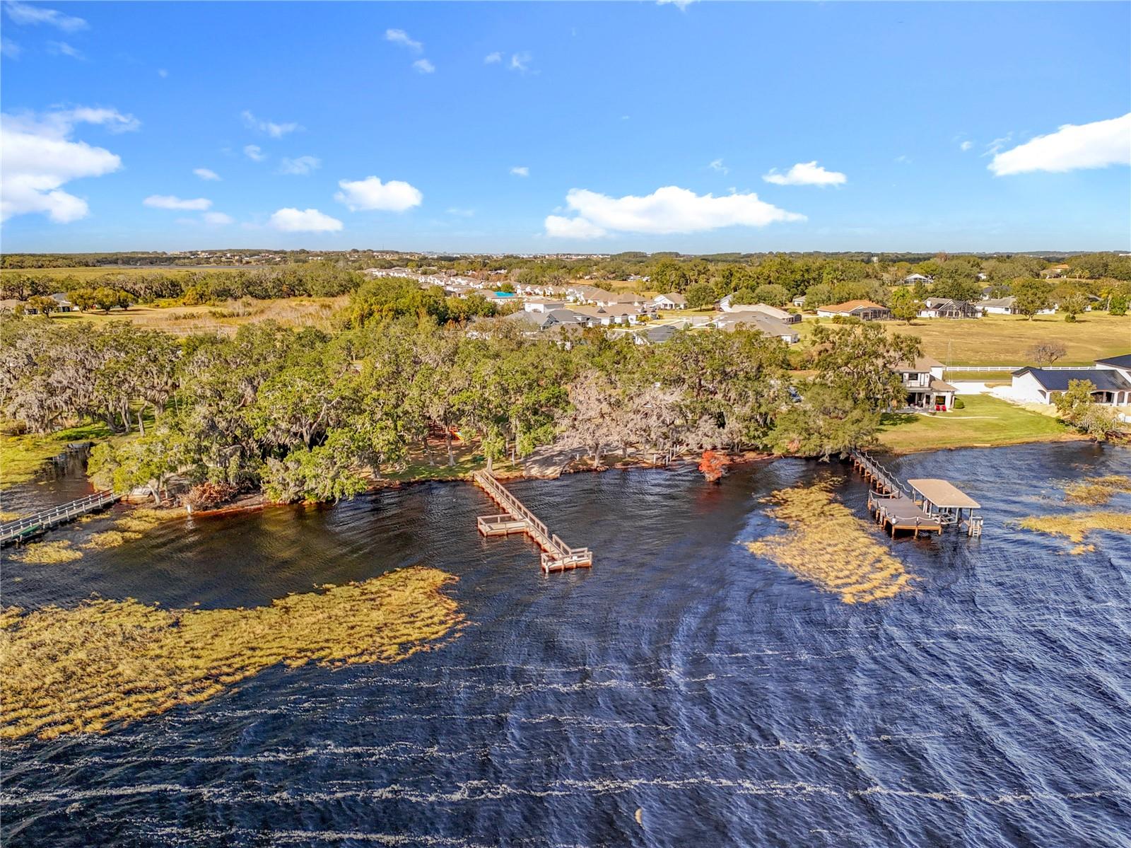 SEASONS AT PALISADES - Residential Lease