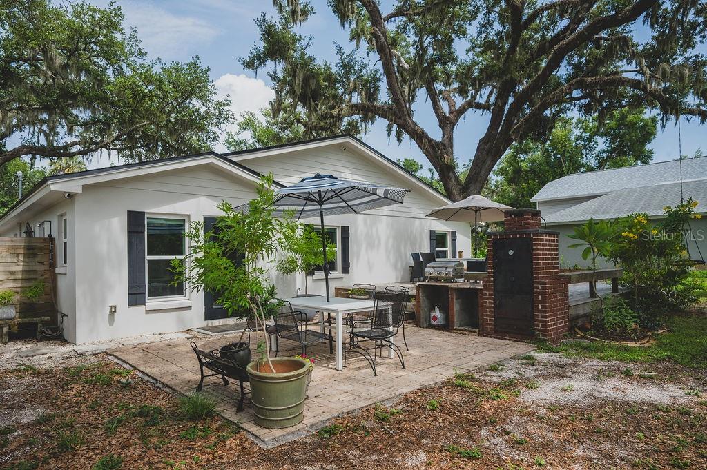 WHITAKER ESTATE - Residential