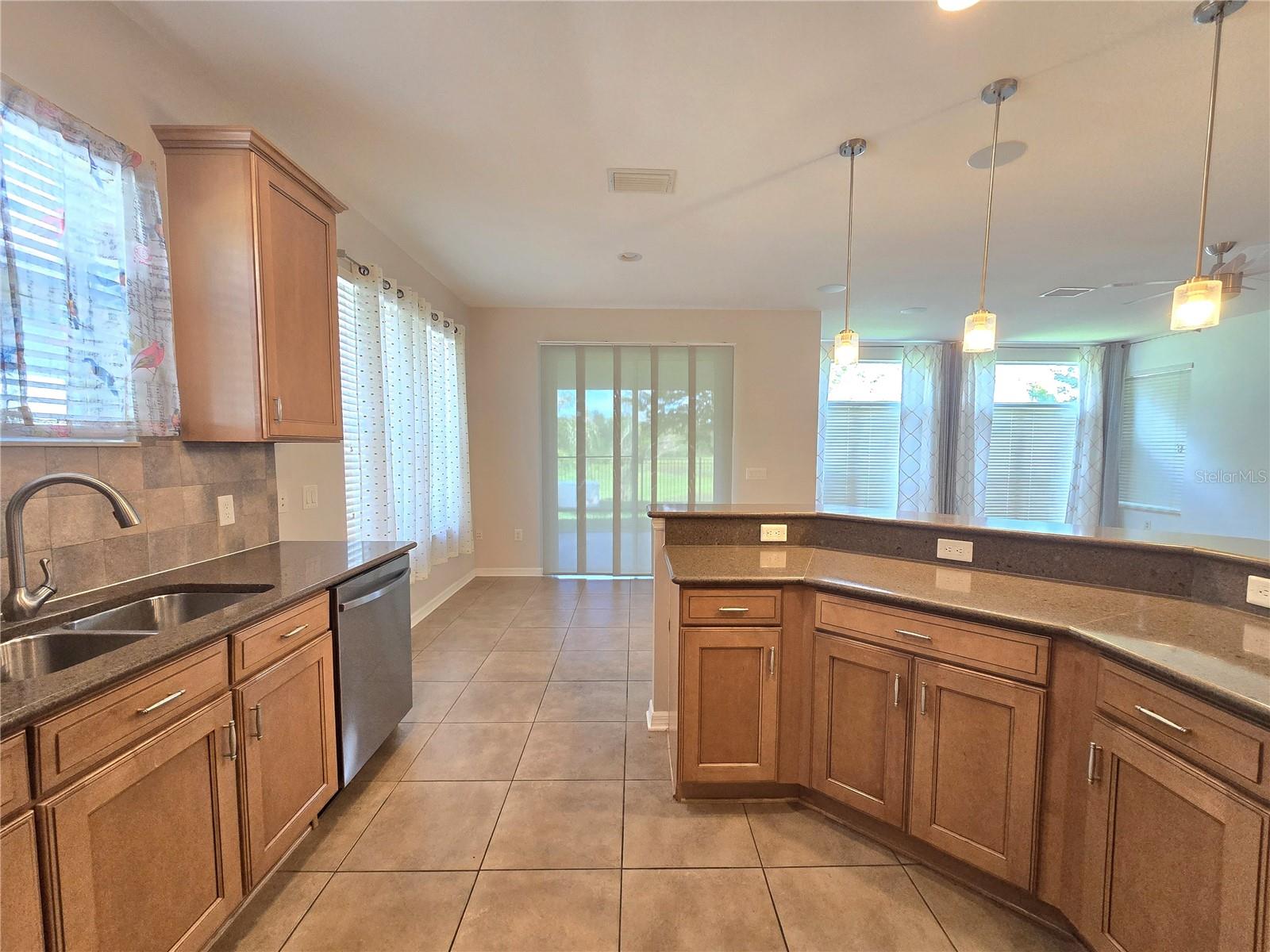 GRAND HAMPTON PH 4 - Residential