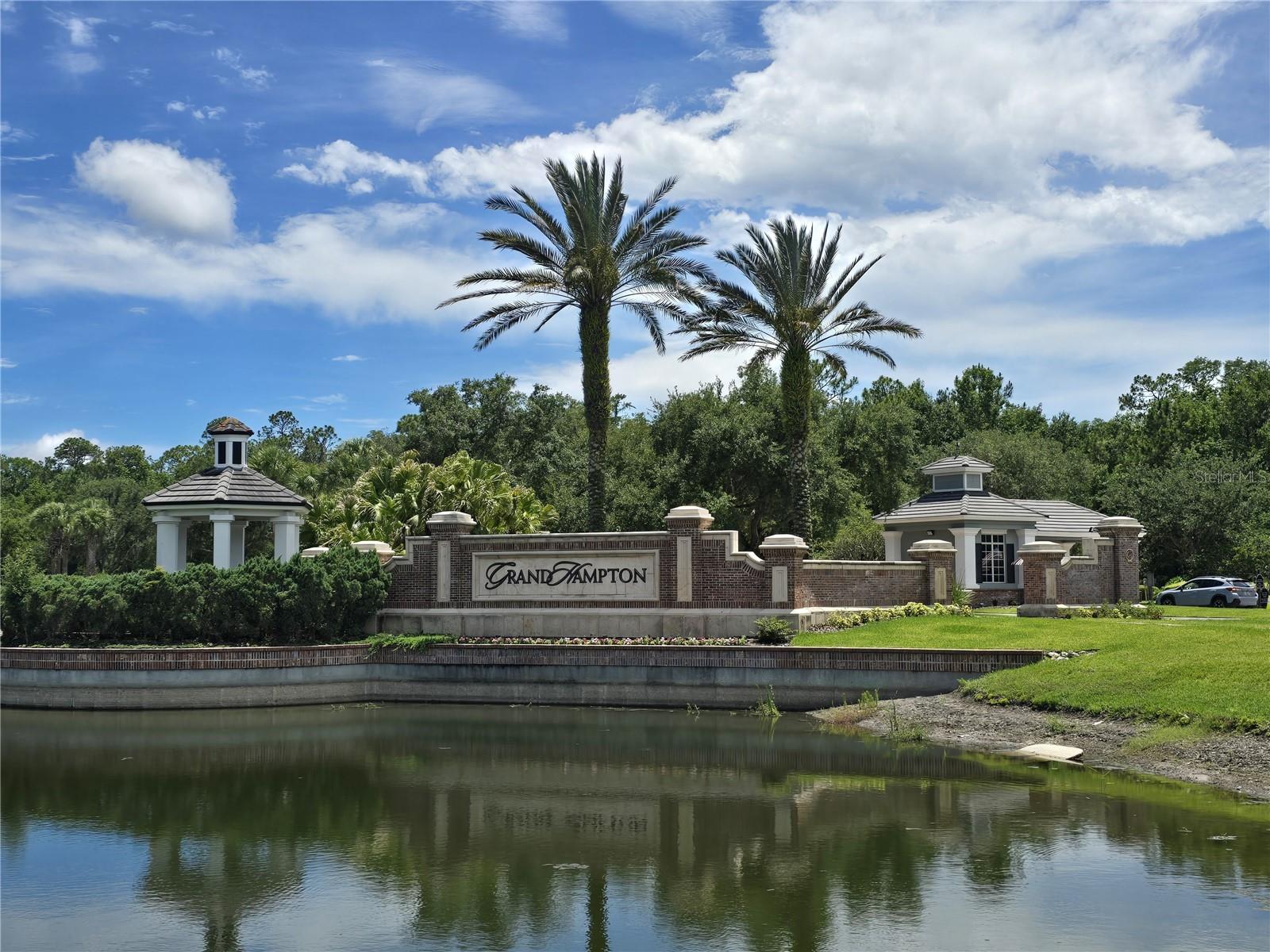 GRAND HAMPTON PH 4 - Residential