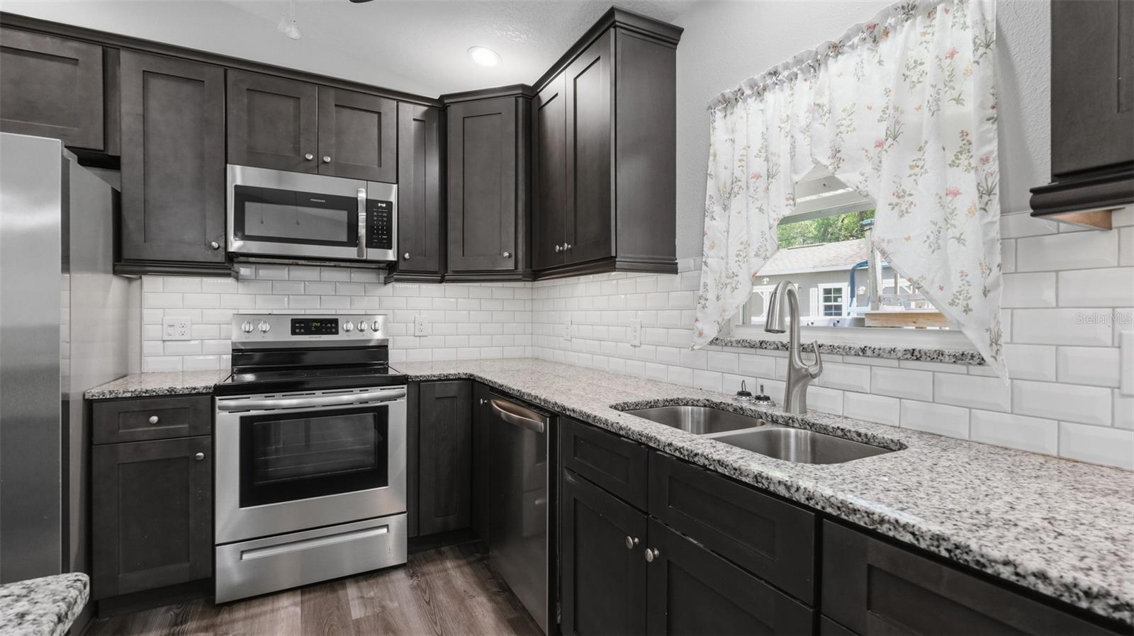 CITRUS SPGS UNIT 05 - Residential