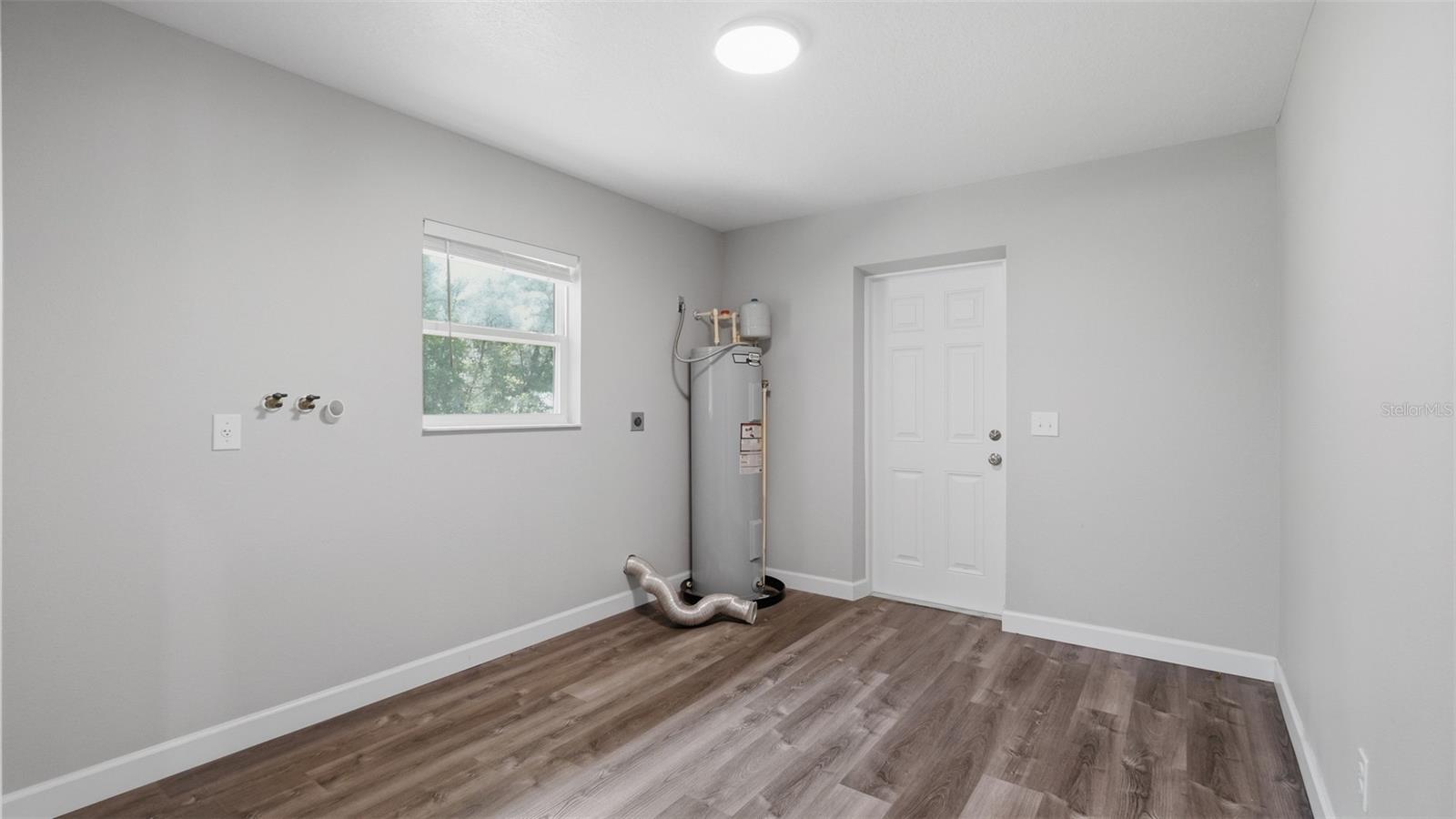 CITRUS SPGS UNIT 05 - Residential