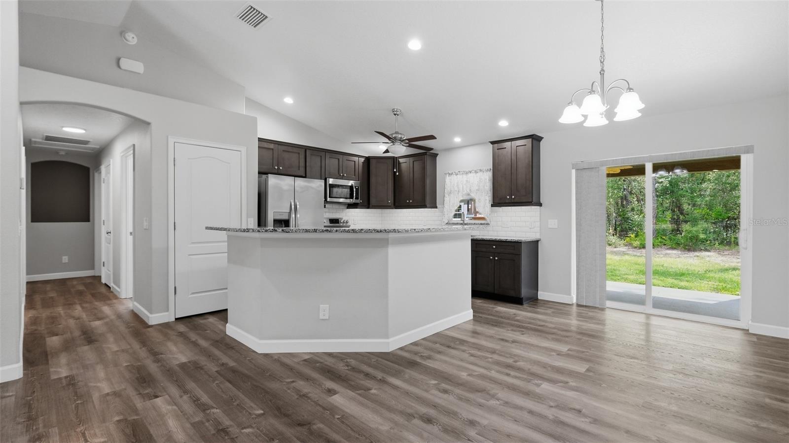 CITRUS SPGS UNIT 05 - Residential