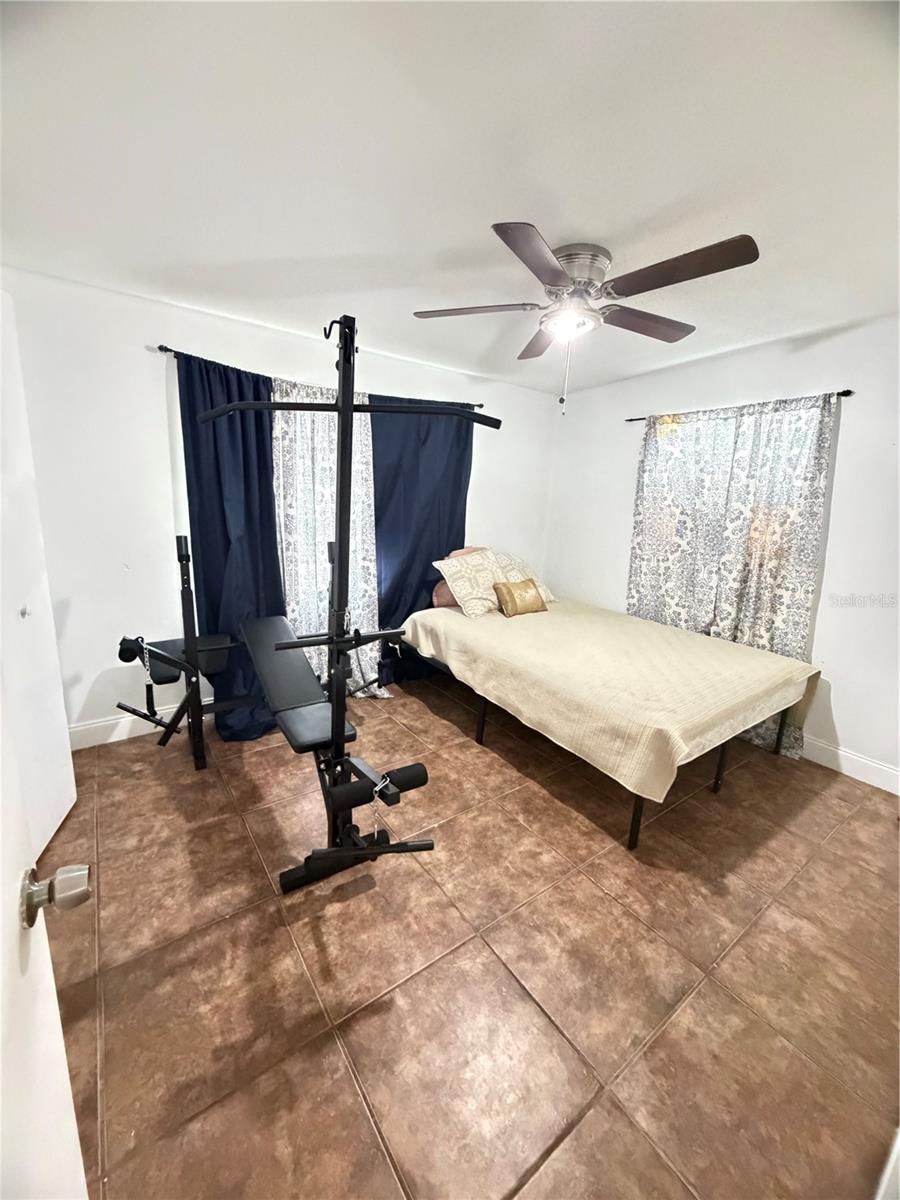 HAVEN GROVE MANOR - Residential