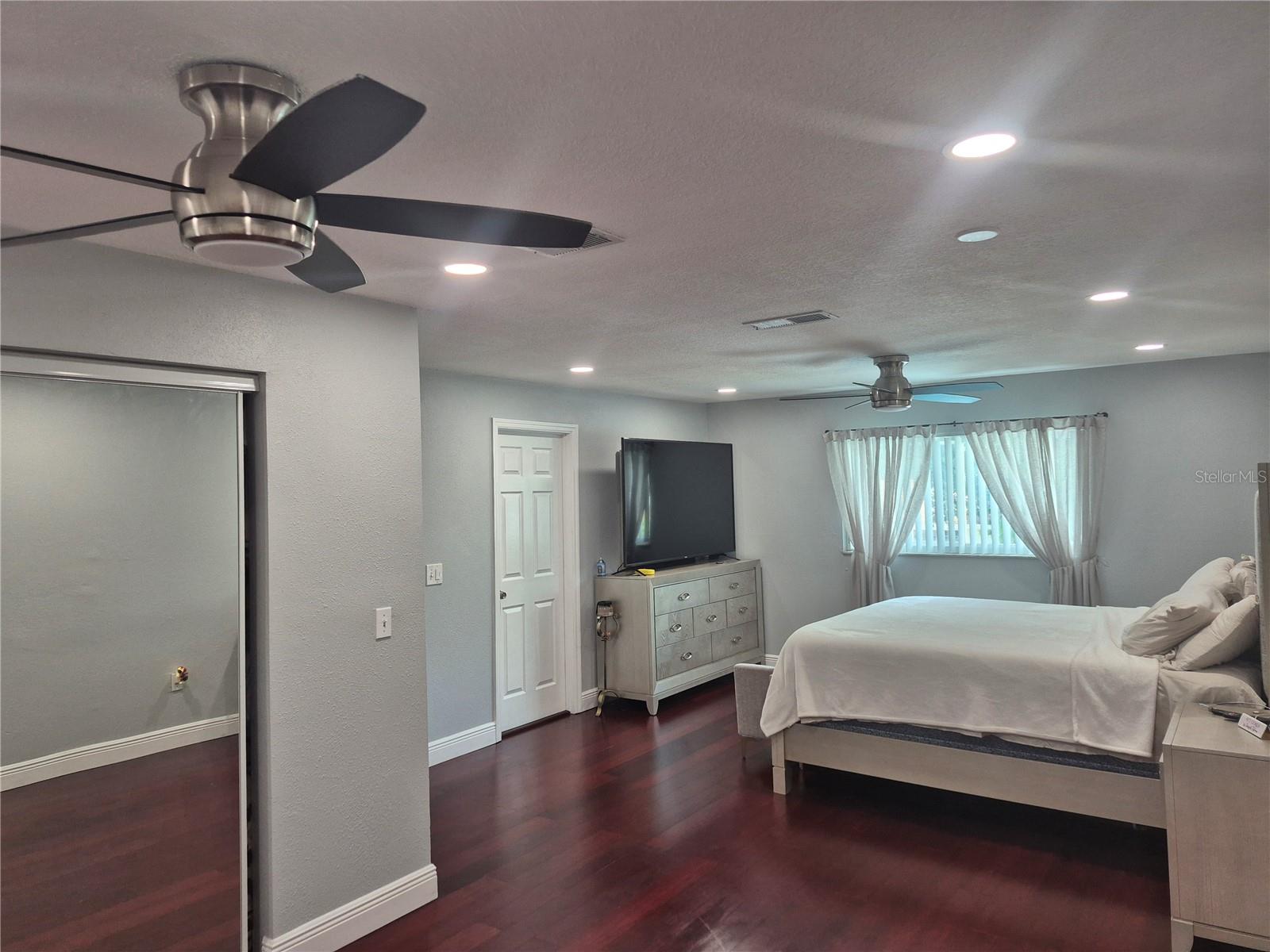 BEL-AIRE WOODS 7TH ADDITION - Residential