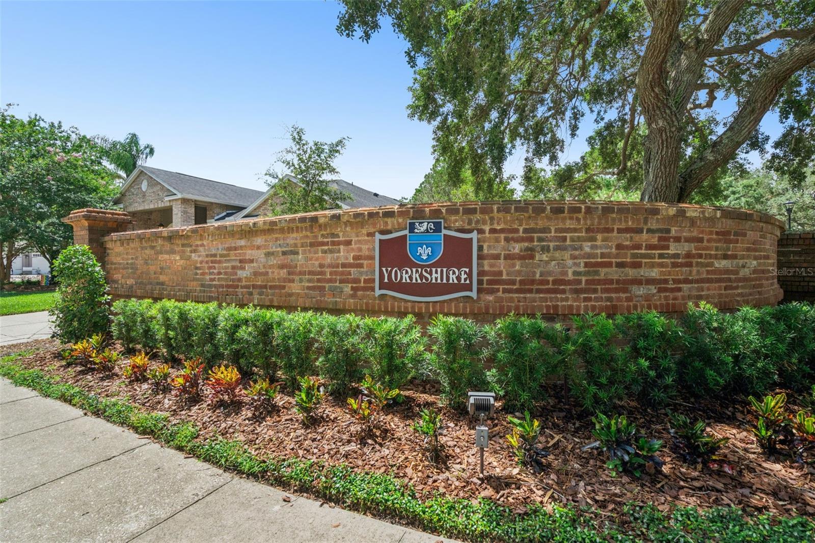 UNIVERSITY ESTATES - Residential