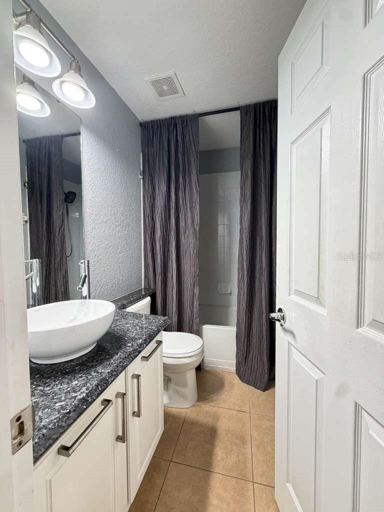 SPRING ISLE - Residential Lease