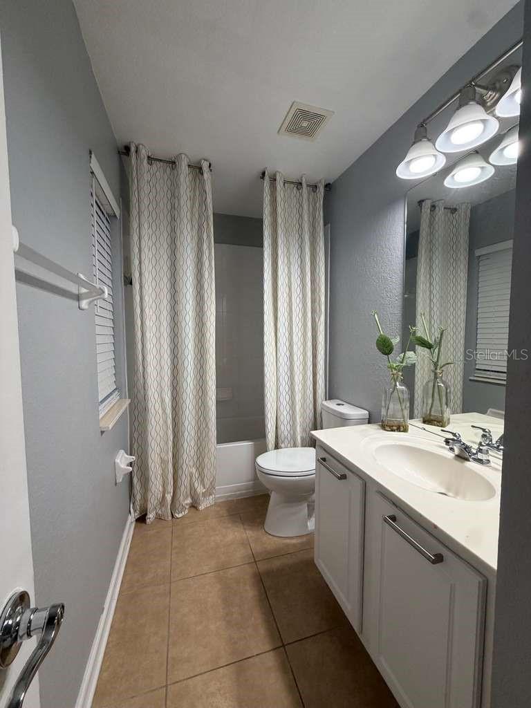 SPRING ISLE - Residential Lease
