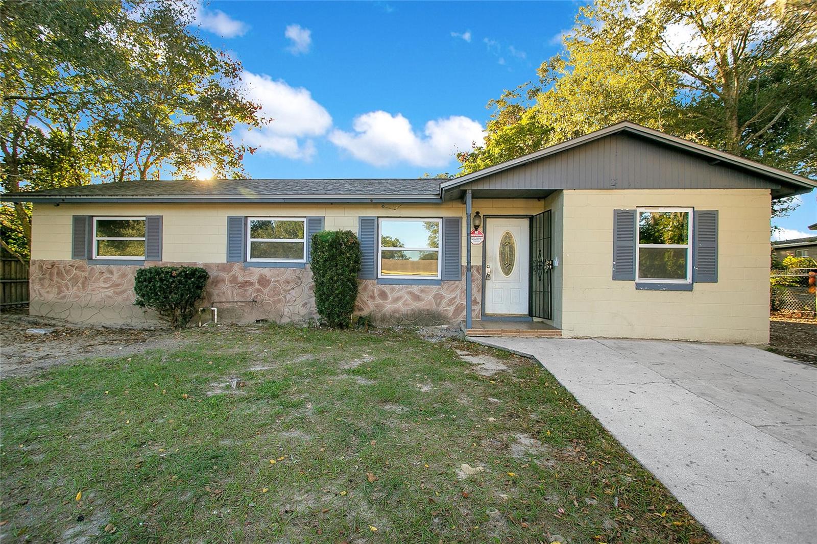 Welcome to an exciting INVESTMENT opportunity in the heart of Deland! This 3-bedroom, 1-bathroom presents a canvas brimming with potential for both seasoned investors and those looking to embark on their first project.  This property is a diamond in the rough, nestled in a charming neighborhood awaiting your creative touch to transform it into a lucrative flip or a rental property.

Constructed on a solid foundation, this home comes with a recent roof overhaul in 2021, offering peace of mind and a solid foundation for your investment. The property also boasts a newer HVAC system, ensuring a comfortable interior for future occupants. With a bit of vision and renovation, this residence has the potential to become a sought-after gem. Don't miss this chance to capitalize on a promising venture – schedule a viewing today and unlock the doors to your next successful real estate endeavor!