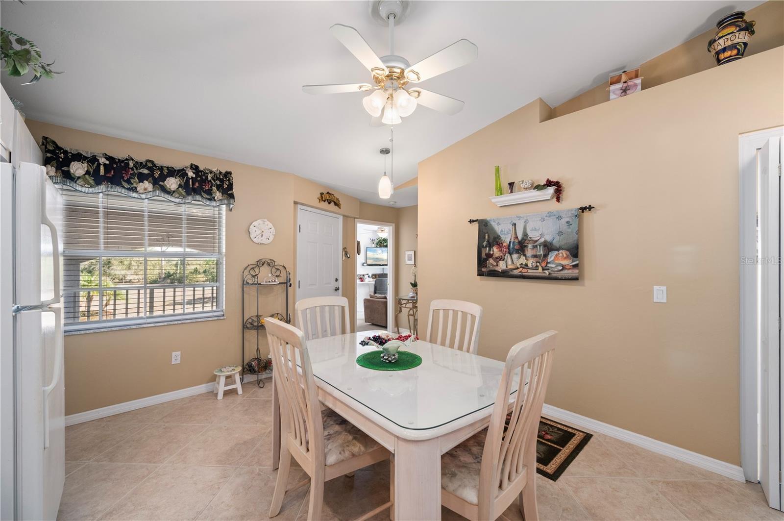 CRYSTAL BAY/KINGSWAY - Residential