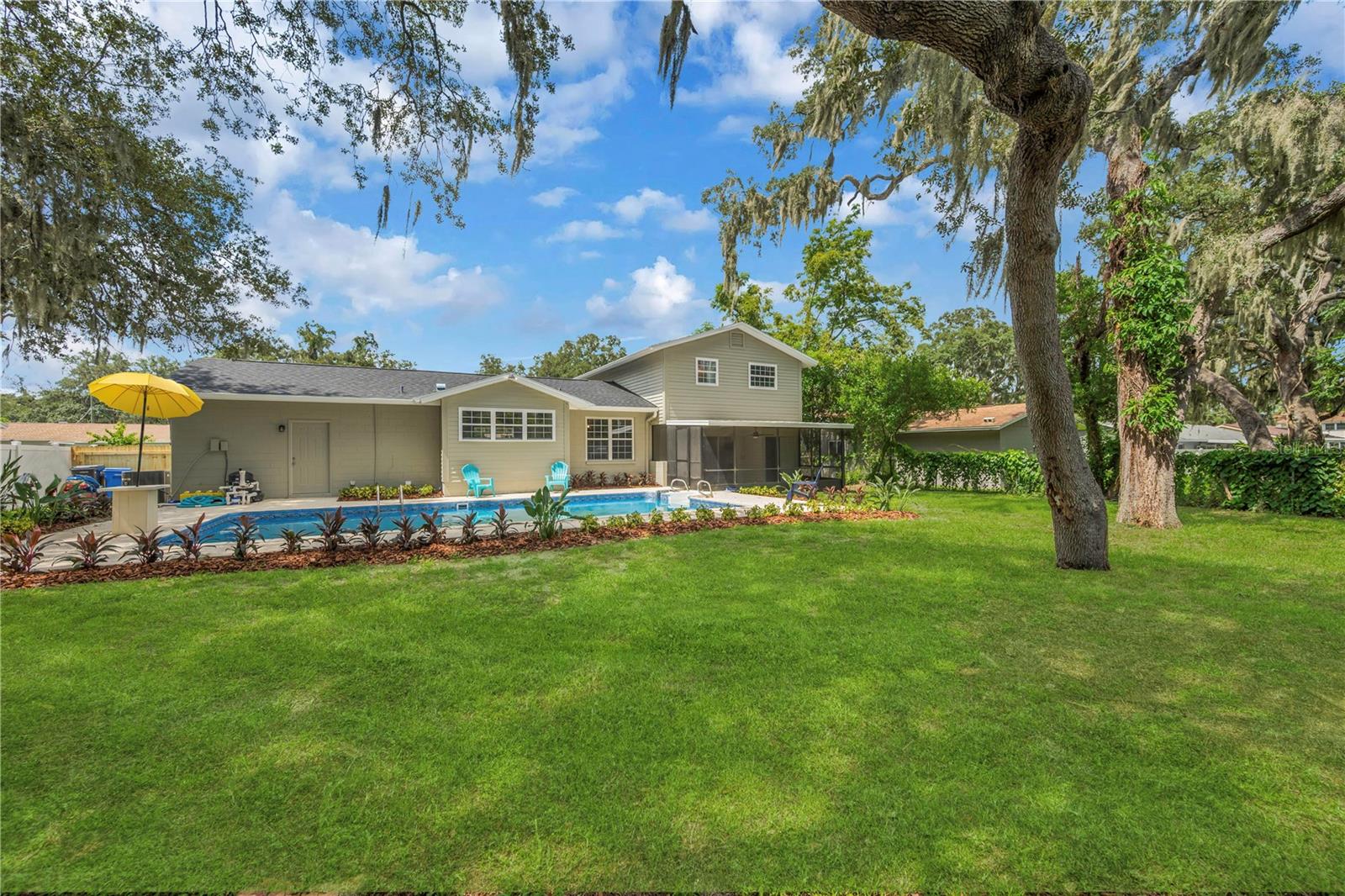 FOUR WINDS ESTATES UNIT 2 - Residential