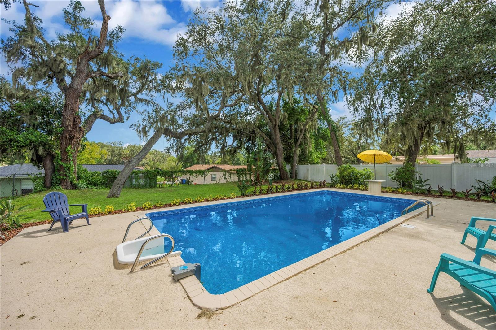 FOUR WINDS ESTATES UNIT 2 - Residential