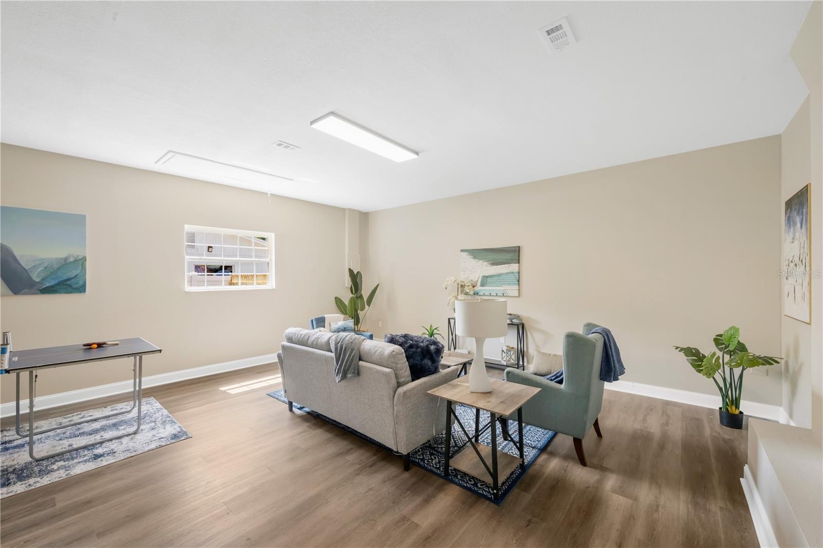 FOUR WINDS ESTATES UNIT 2 - Residential