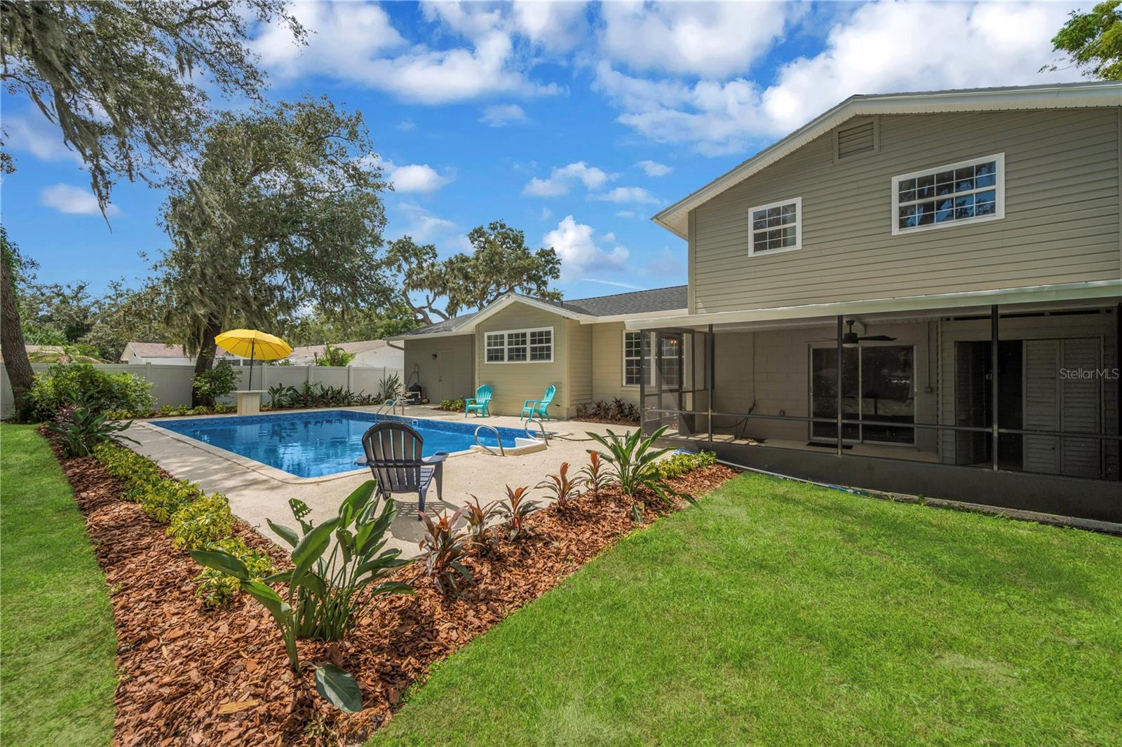 FOUR WINDS ESTATES UNIT 2 - Residential