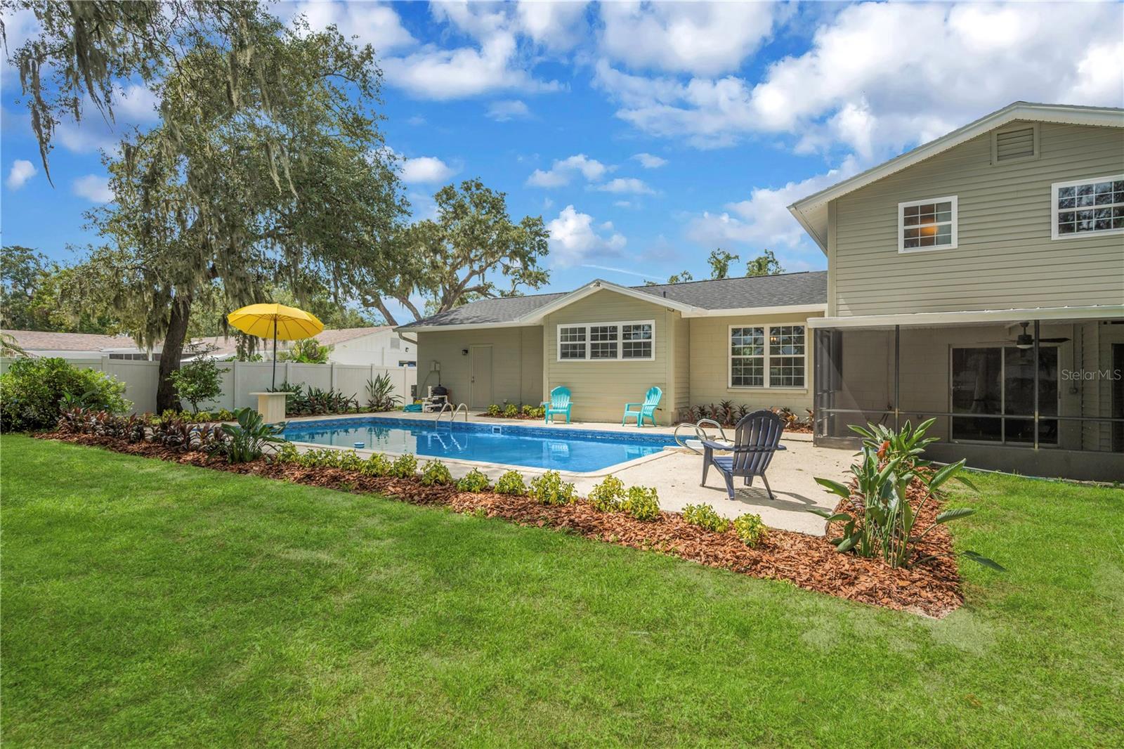 FOUR WINDS ESTATES UNIT 2 - Residential
