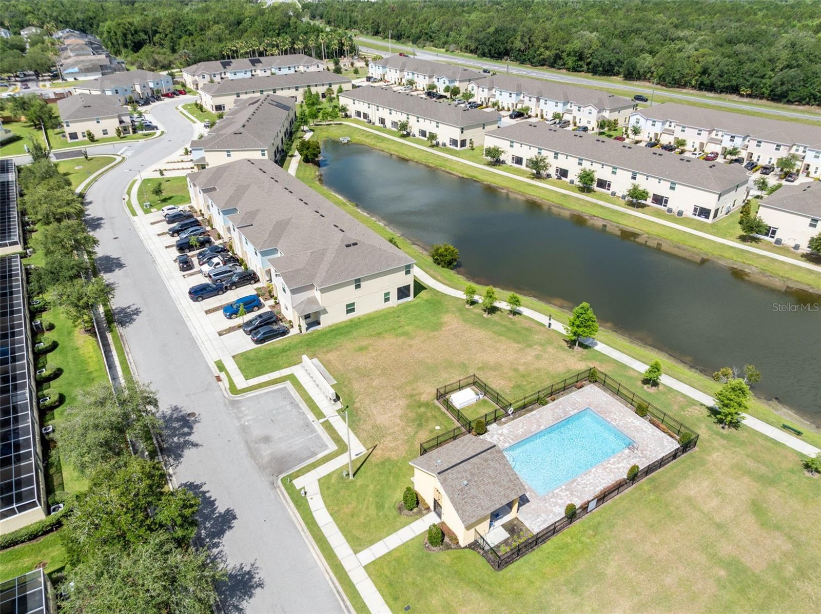 FIESTA KEY - Residential