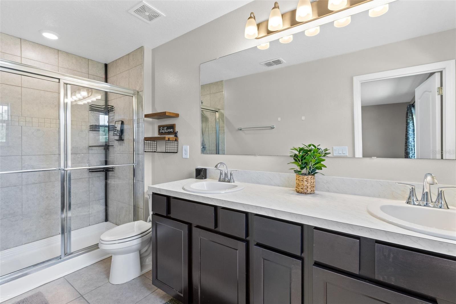 FIESTA KEY - Residential