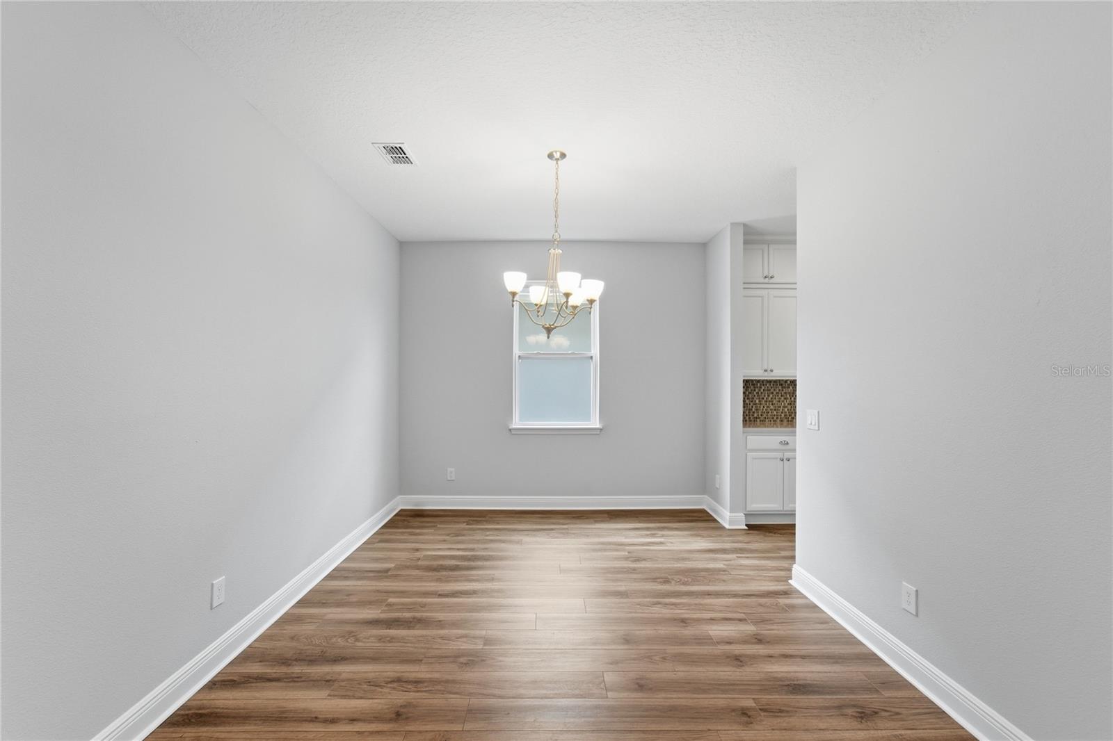 LATHAM PARK SOUTH - Residential