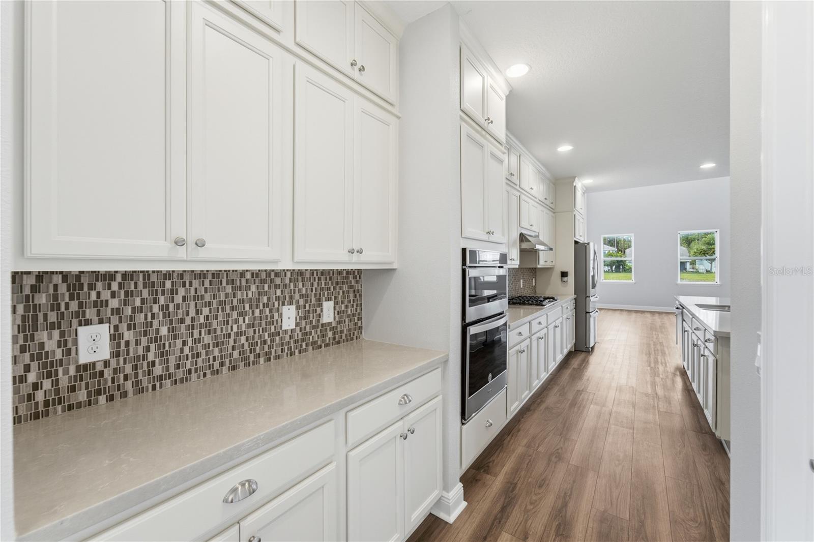 LATHAM PARK SOUTH - Residential