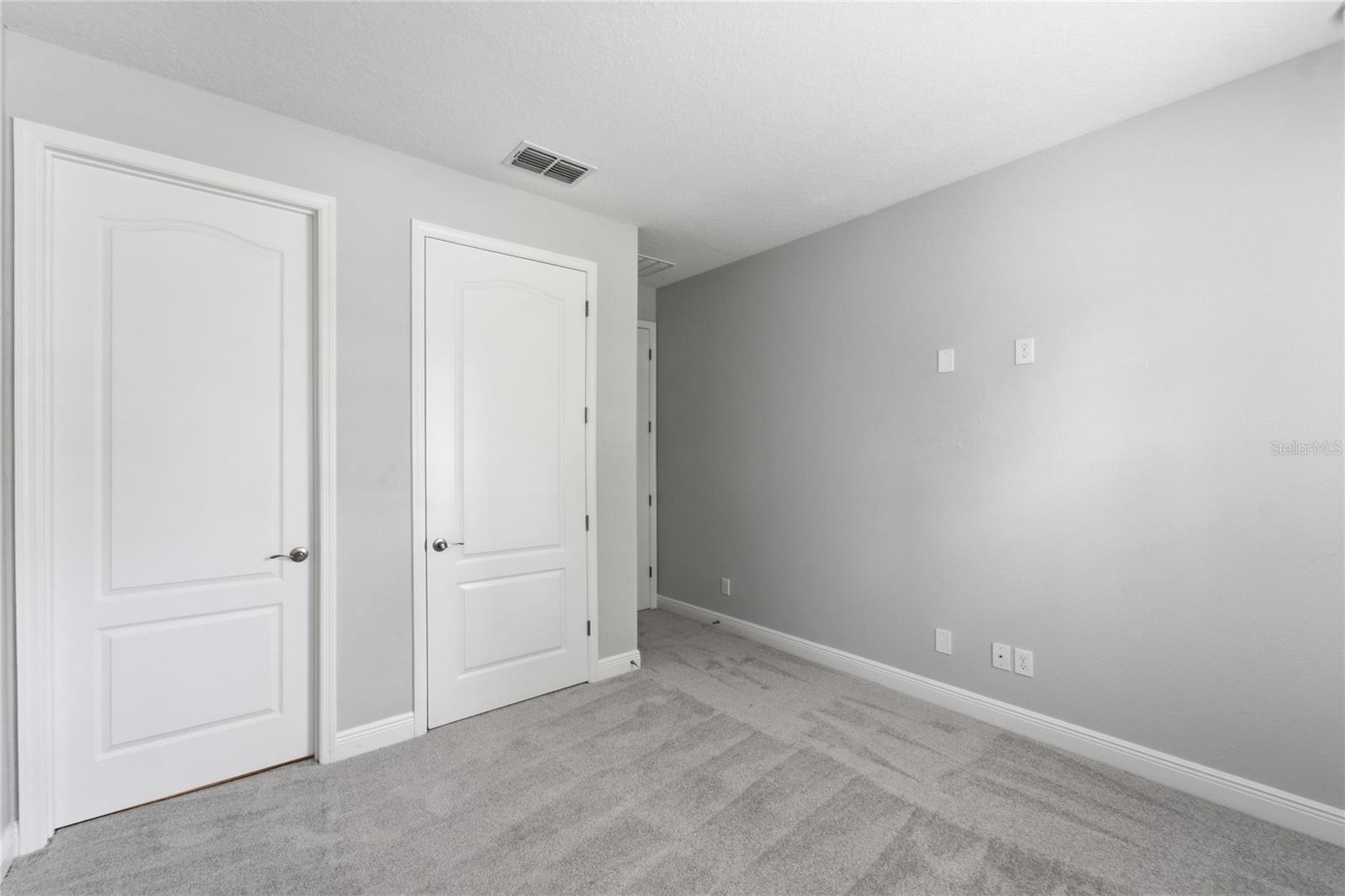 LATHAM PARK SOUTH - Residential