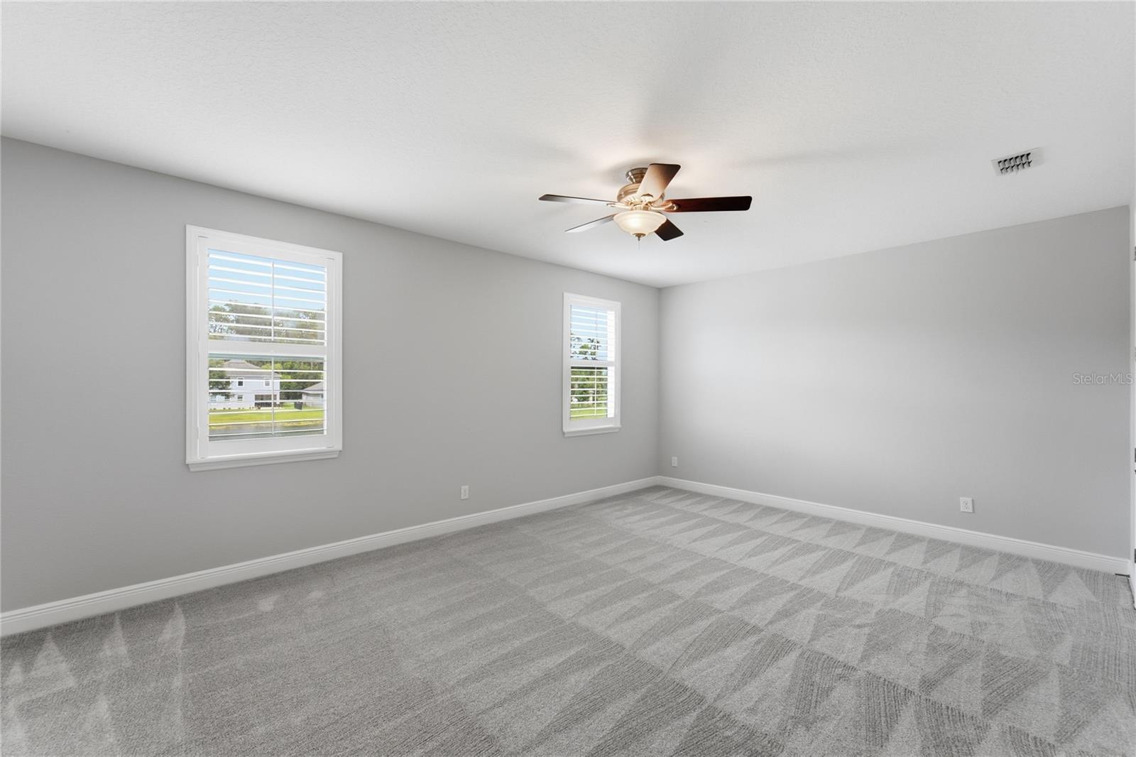 LATHAM PARK SOUTH - Residential