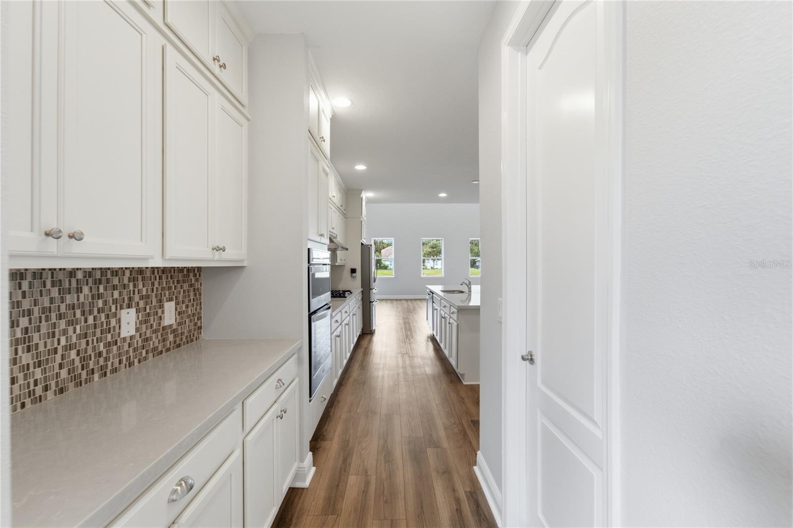 LATHAM PARK SOUTH - Residential