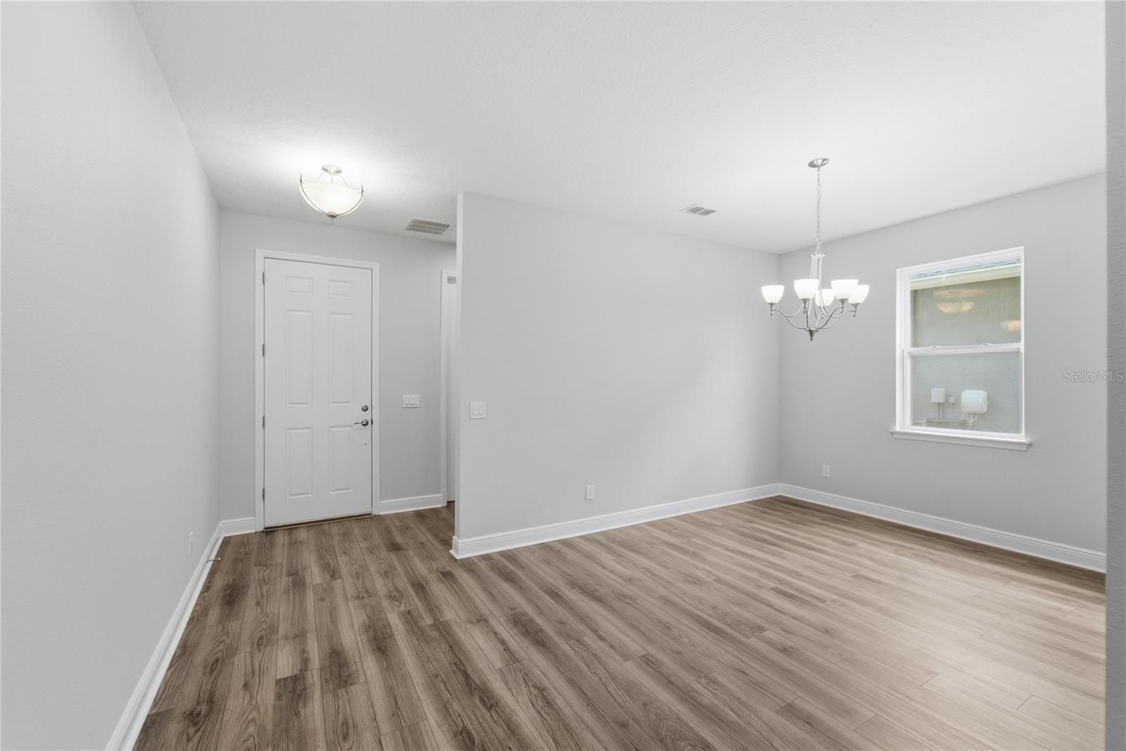 LATHAM PARK SOUTH - Residential