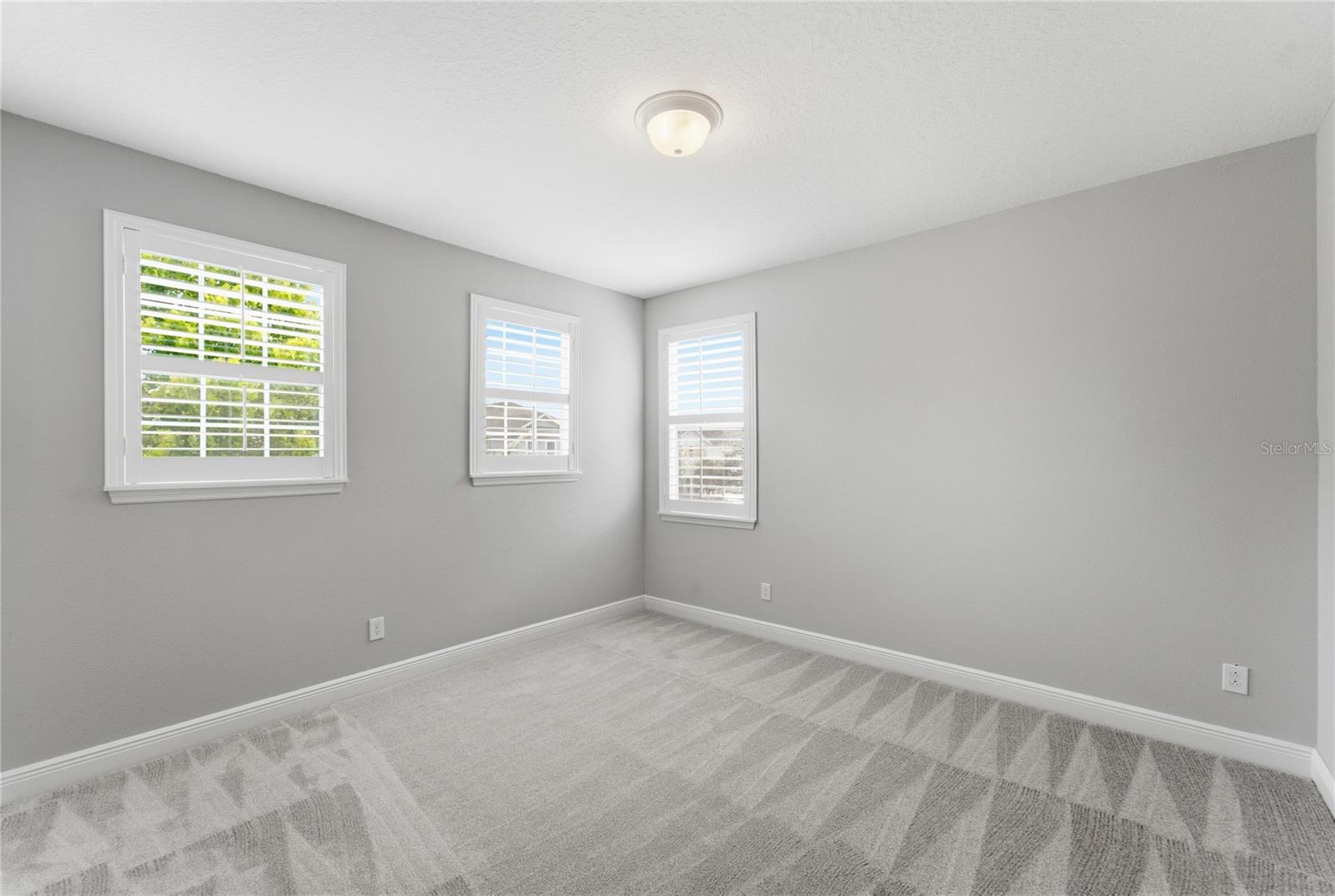 LATHAM PARK SOUTH - Residential