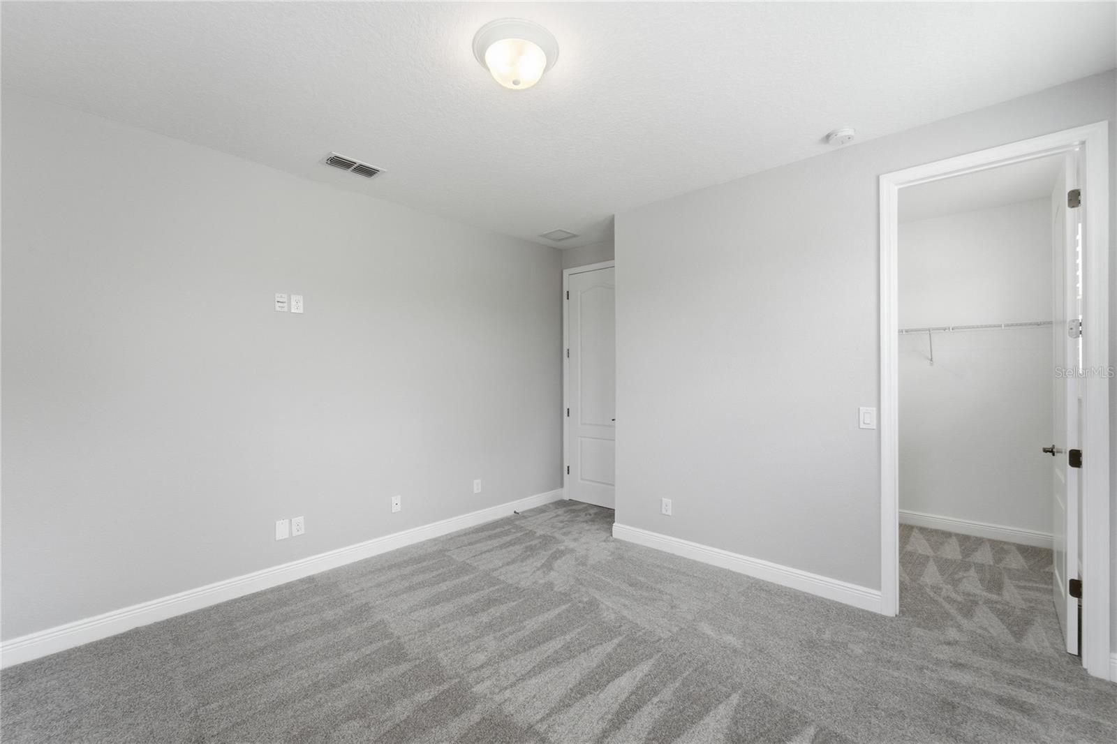 LATHAM PARK SOUTH - Residential