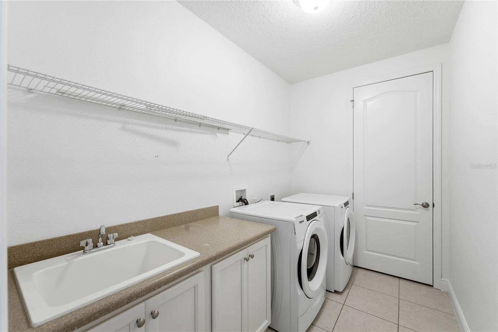 LATHAM PARK SOUTH - Residential
