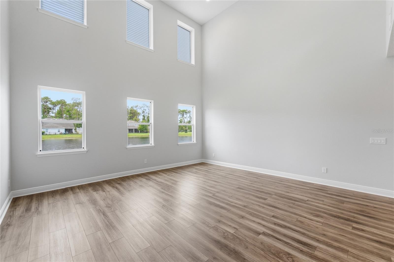 LATHAM PARK SOUTH - Residential