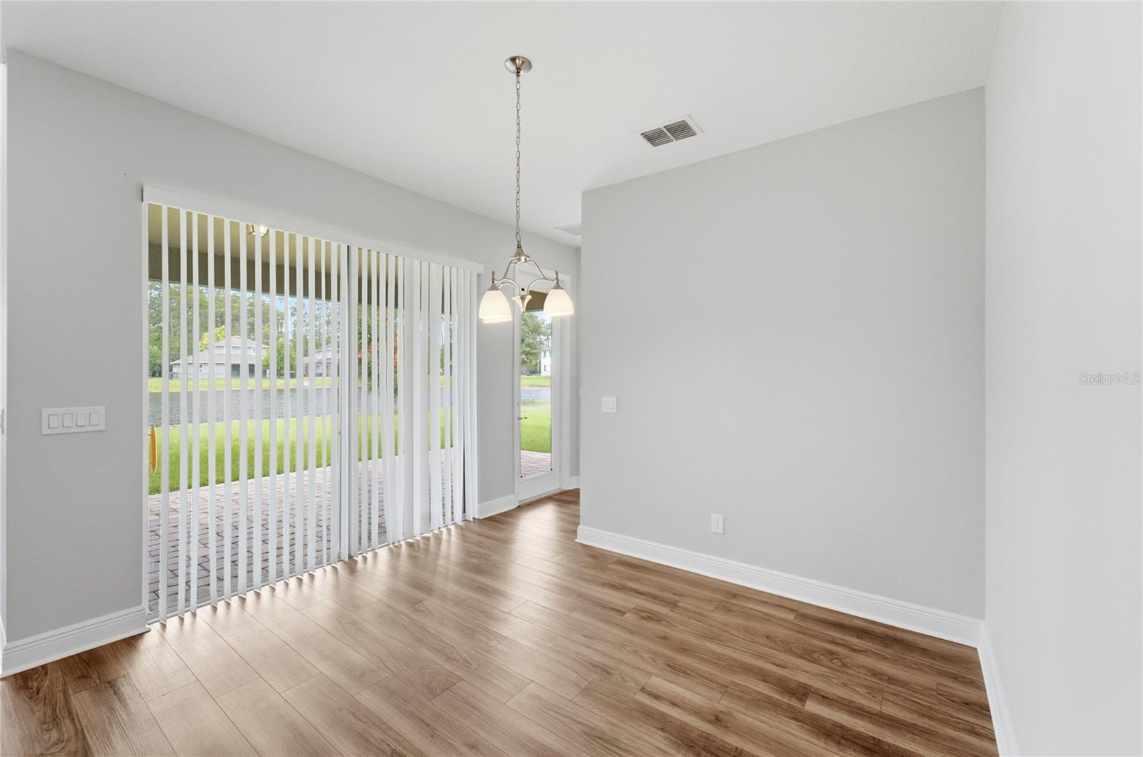 LATHAM PARK SOUTH - Residential