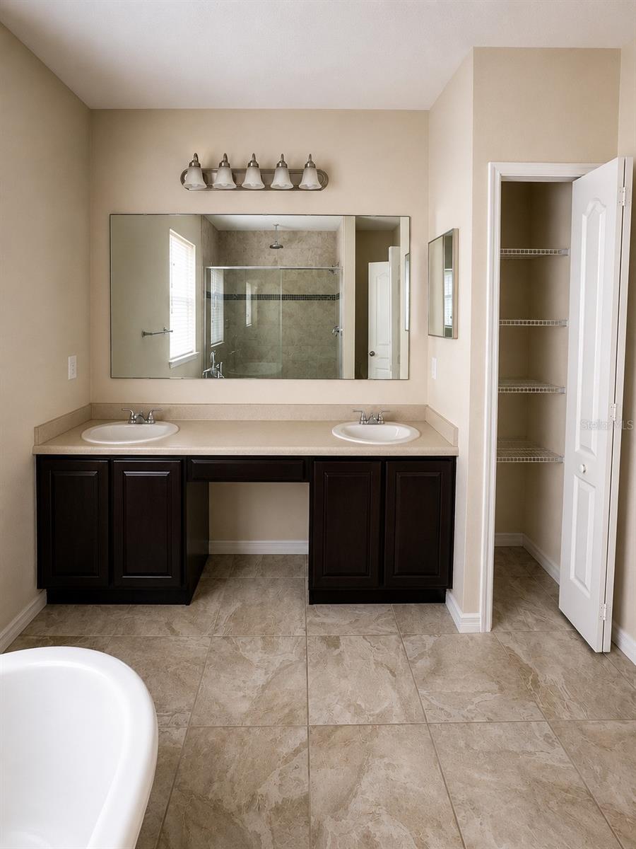 WINTERLAKES TR H 1ST REP - Residential
