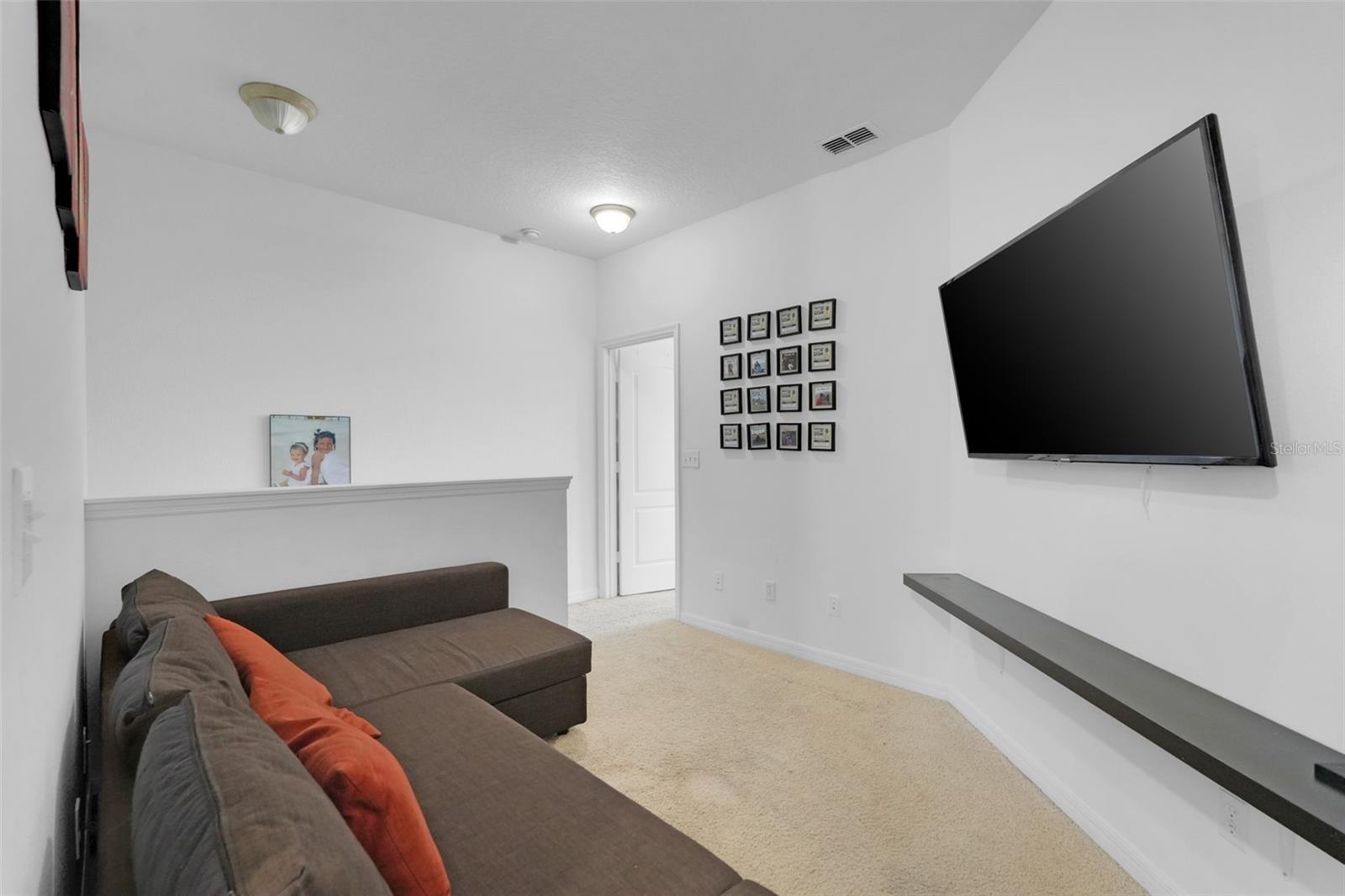 SAVANNAH PINES CONDO PHS 4, 8 AND 9 - Residential