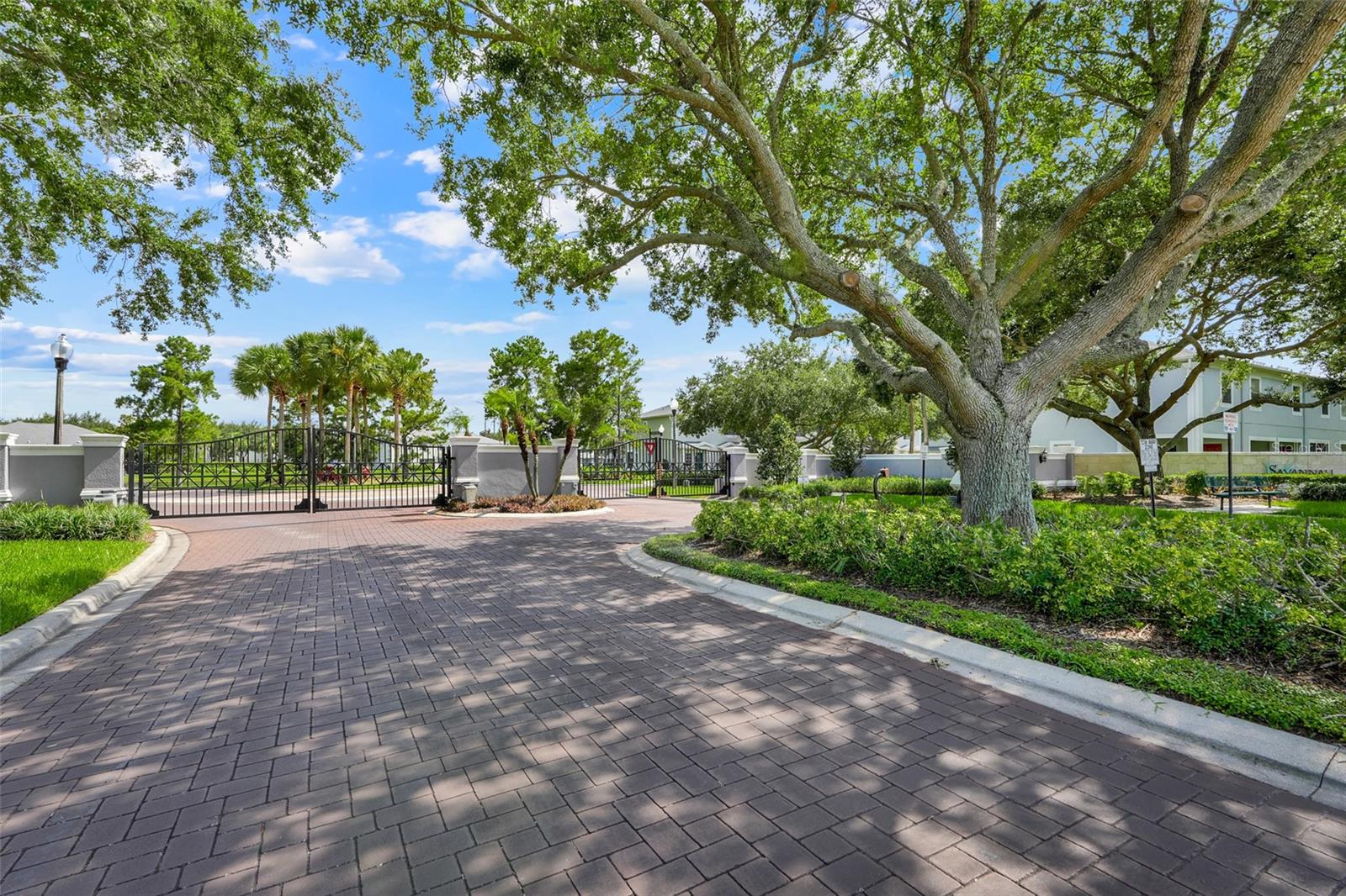 SAVANNAH PINES CONDO PHS 4, 8 AND 9 - Residential